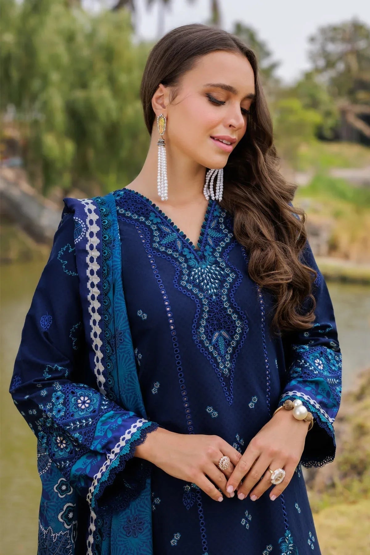 Xenia Formals | Luxury Lawn 25 | MURCIA - Aqsa Fabrics
