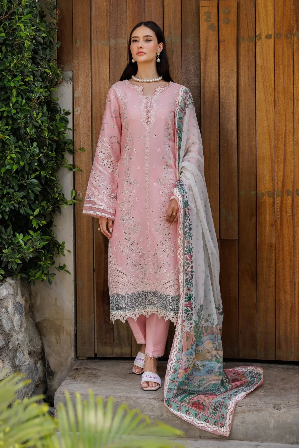 Xenia Formals | Luxury Lawn 25 | TURIN - Aqsa Fabrics