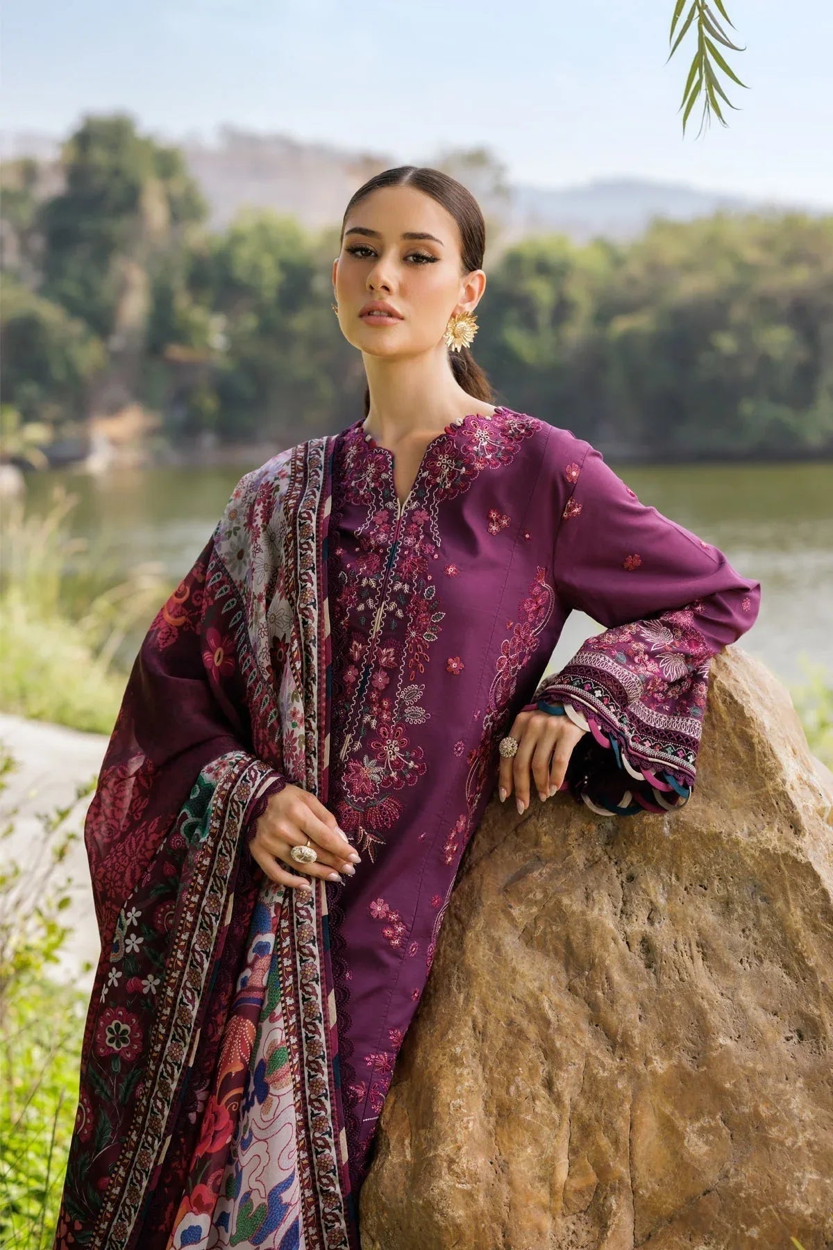 Xenia Formals | Luxury Lawn 25 | VIOLET - Aqsa Fabrics