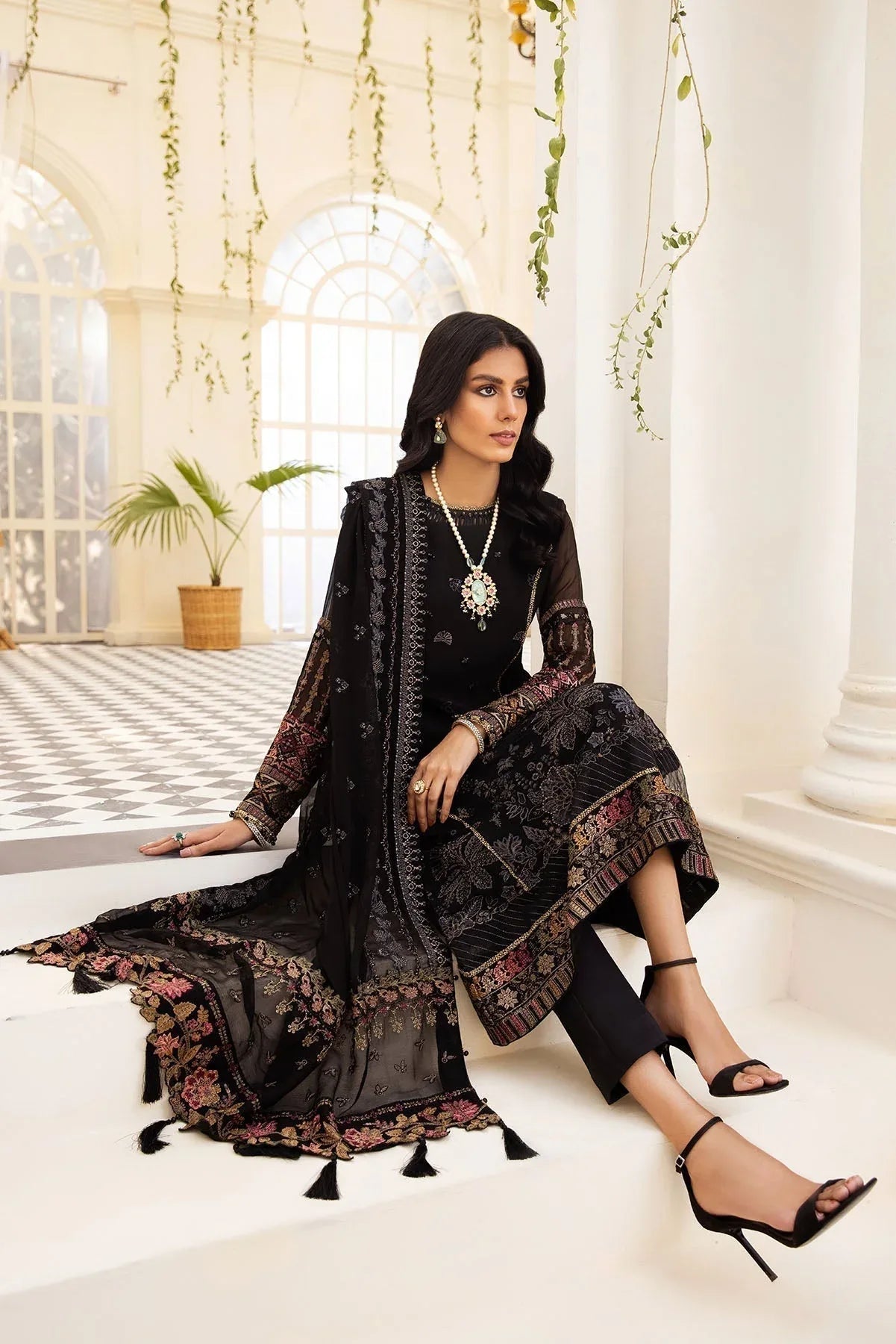 Xenia Formals | Raahi Luxury Formals | LILIA - Aqsa Fabrics