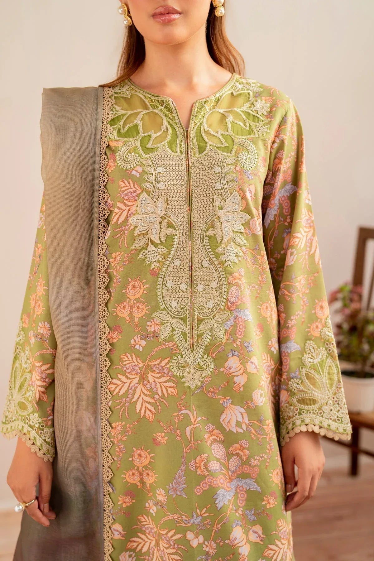 Xenia Formals | Summer Away 25 | FINCH - Aqsa Fabrics