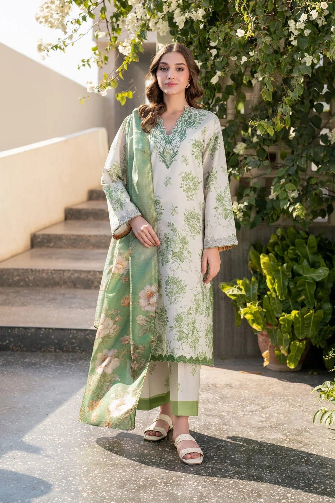 Xenia Formals | Summer Away 25 | MOSS - Aqsa Fabrics