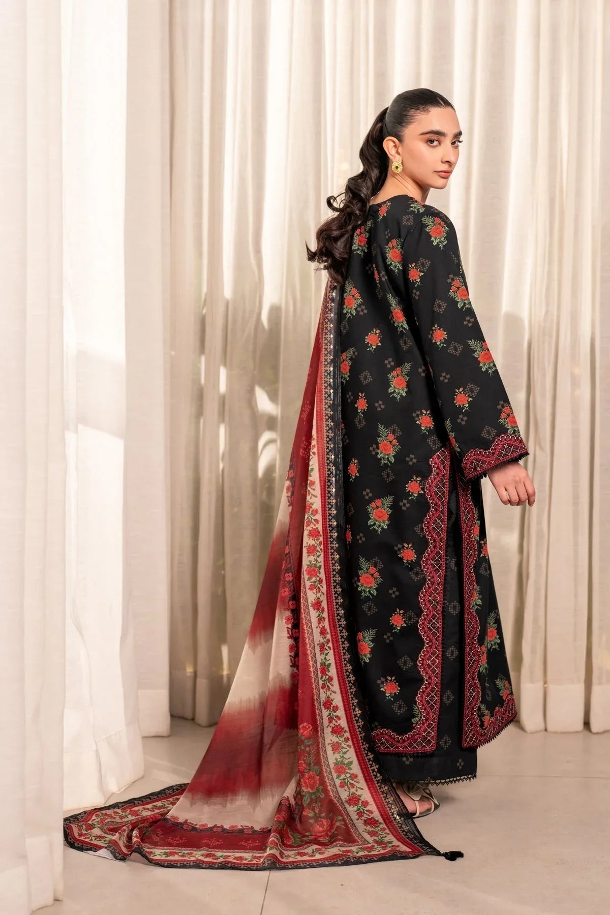 Xenia Formals | Summer Away 25 | PIXIE - Aqsa Fabrics