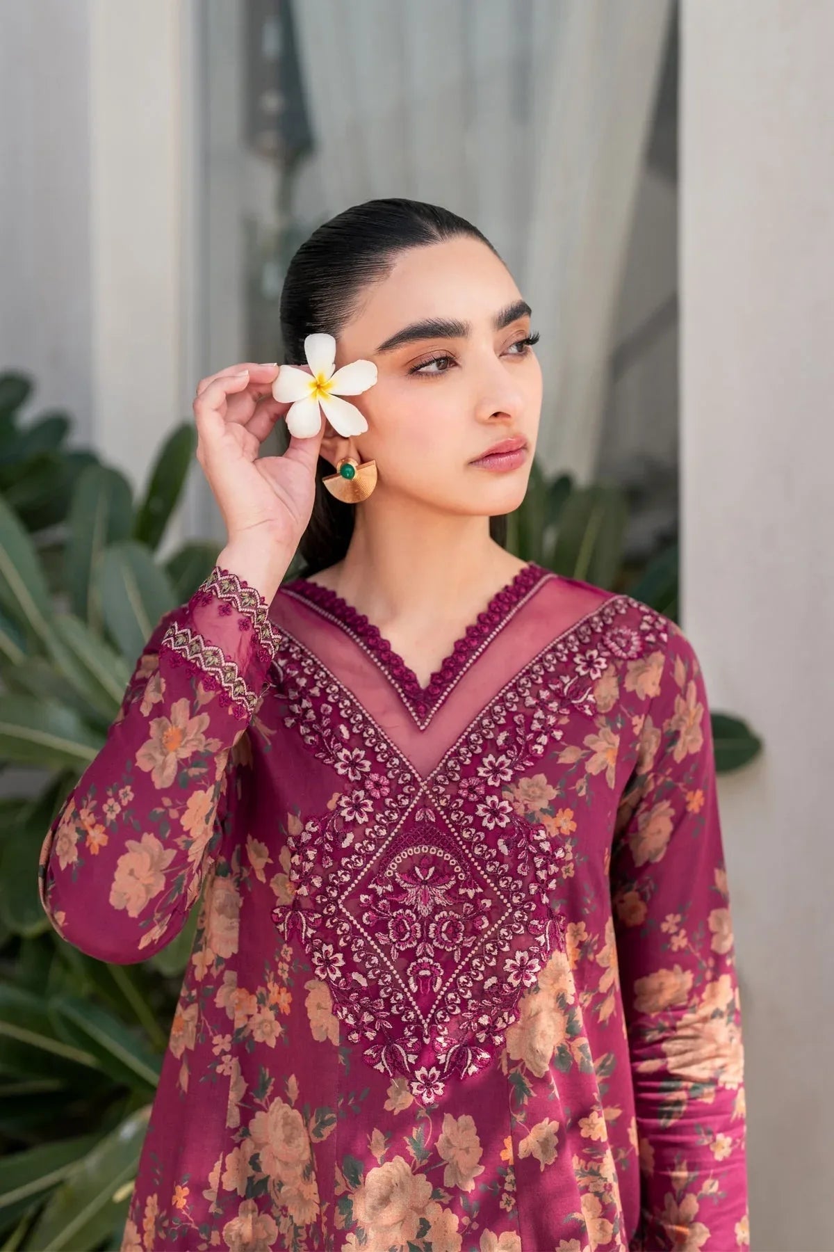 Xenia Formals | Summer Away 25 | SAYA - Aqsa Fabrics