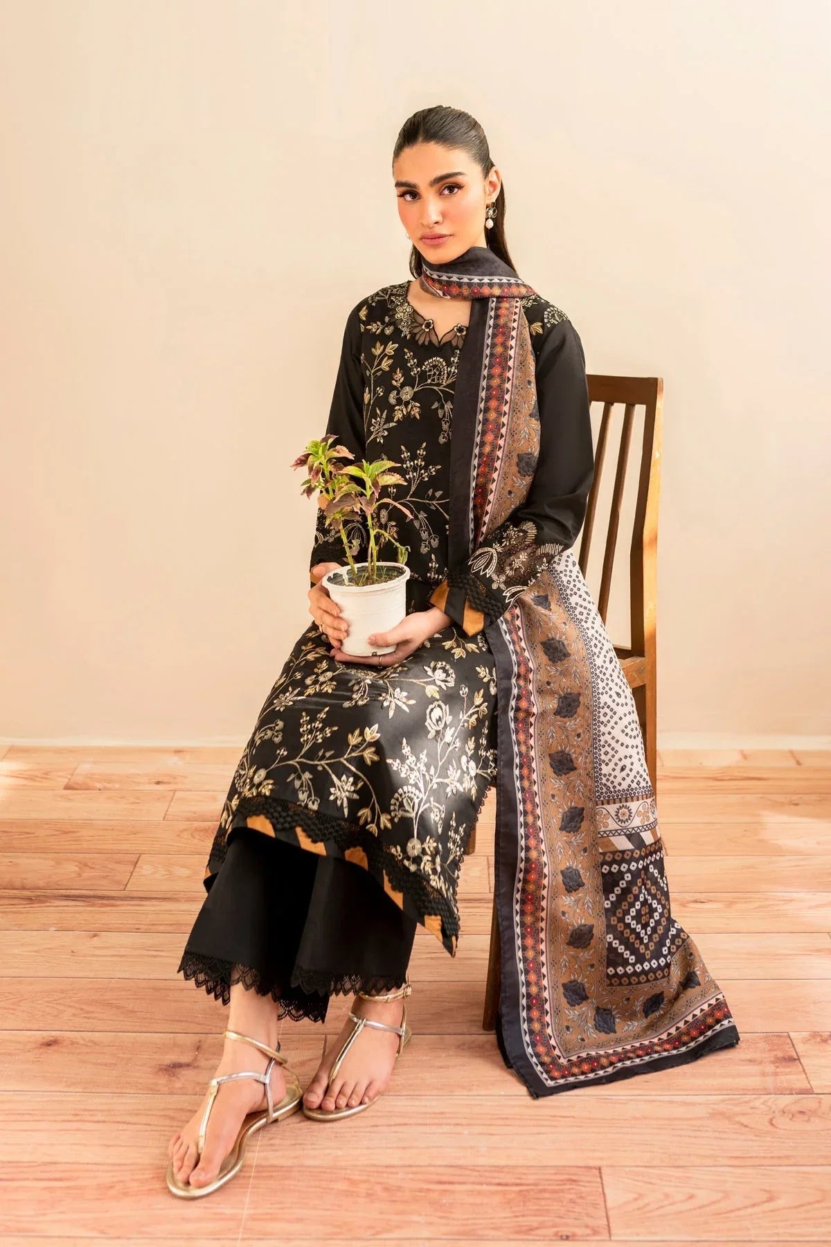 Xenia Formals | Summer Away 25 | VEVON - Aqsa Fabrics