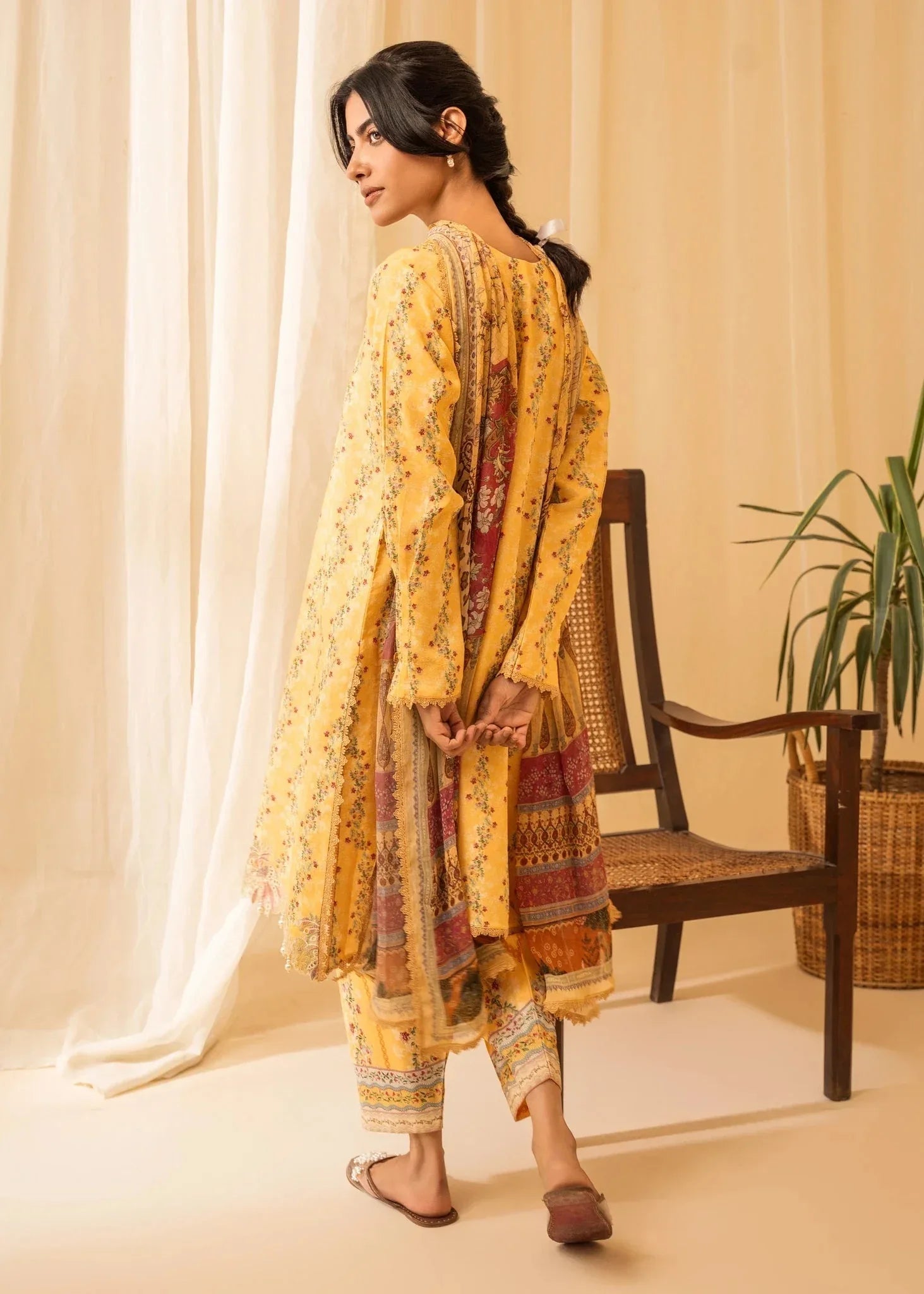 Aabyaan | Izabel Prints Linen Edit 24 | ALARA (AZ-07) - Aqsa Fabrics