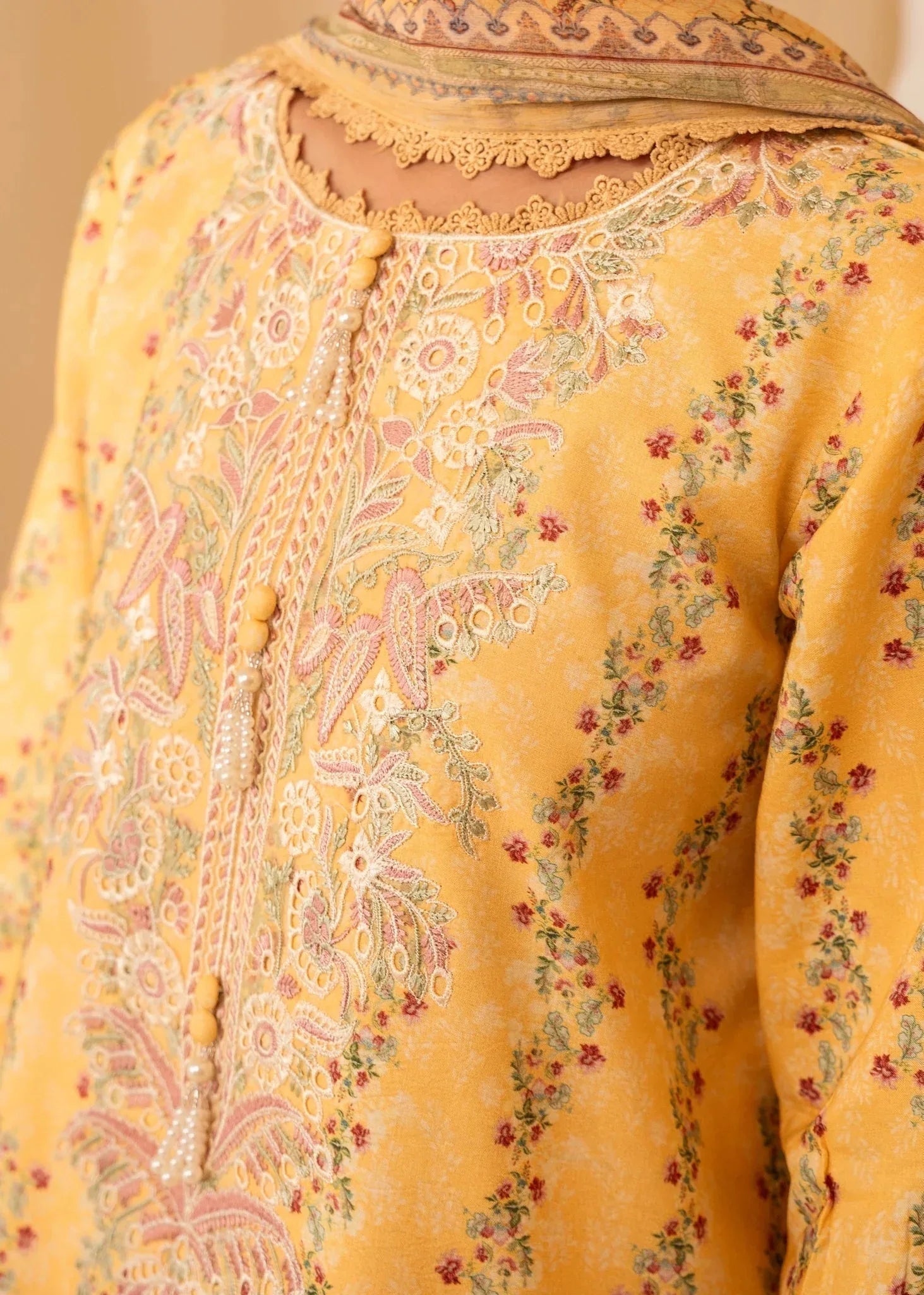 Nureh | Shades of Winter | ALARA (AZ-07) - Aqsa Fabrics