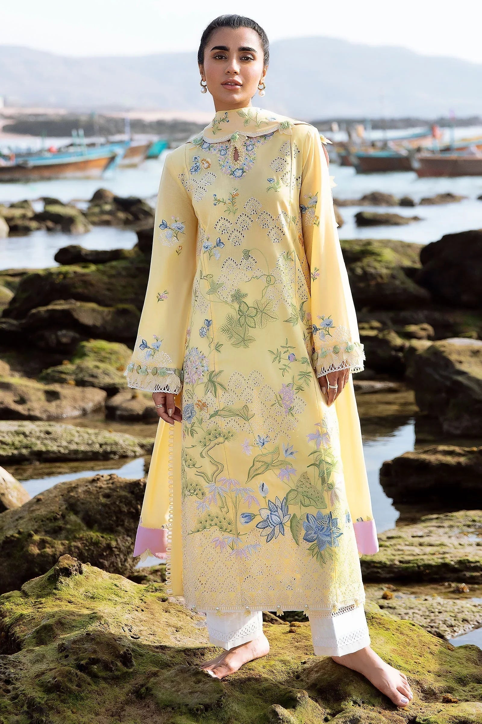 ZAHA LUXURY LAWN LANA (ZL23-04 A) - Aqsa Fabrics