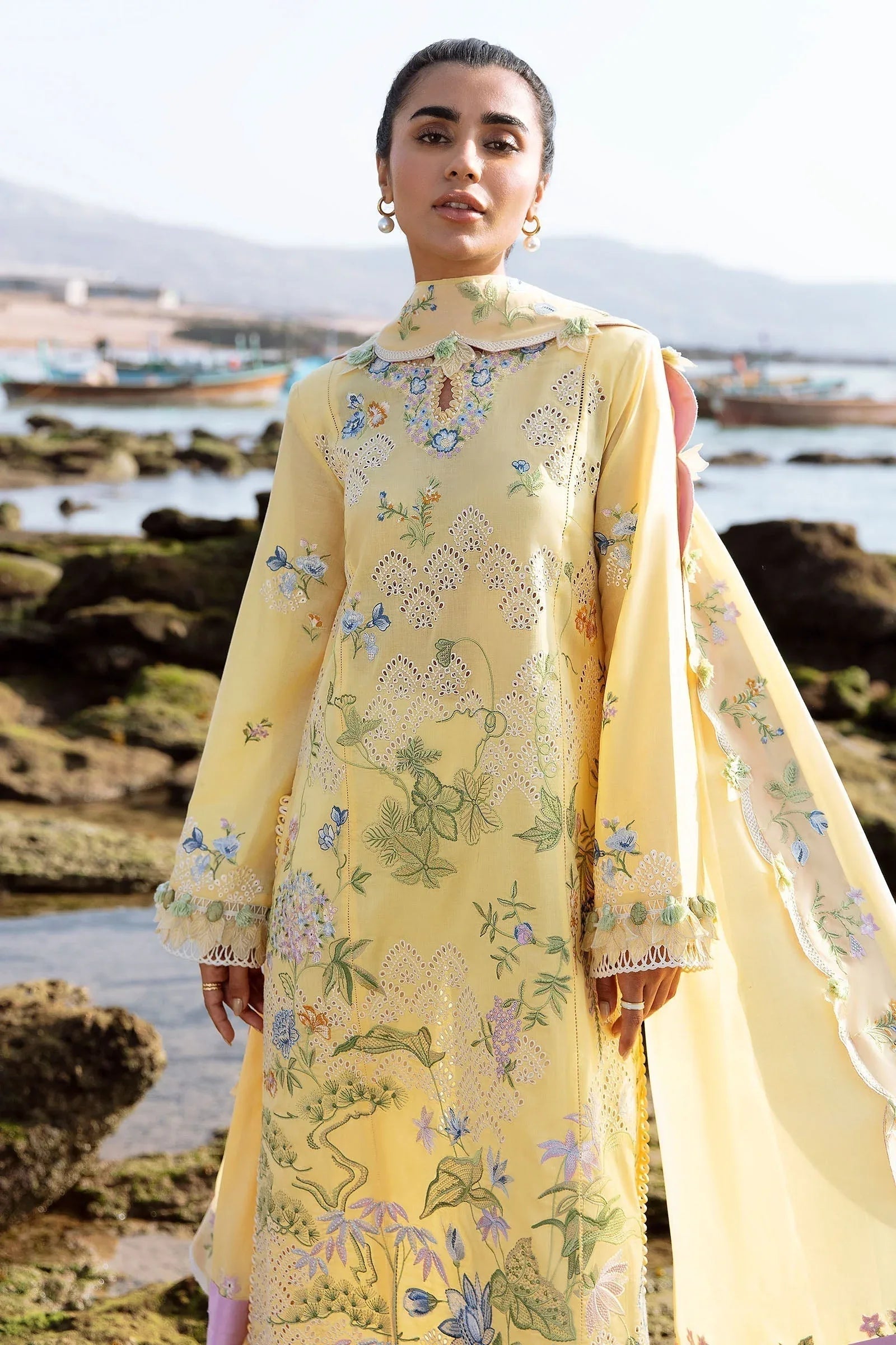 ZAHA LUXURY LAWN LANA (ZL23-04 A) - Aqsa Fabrics