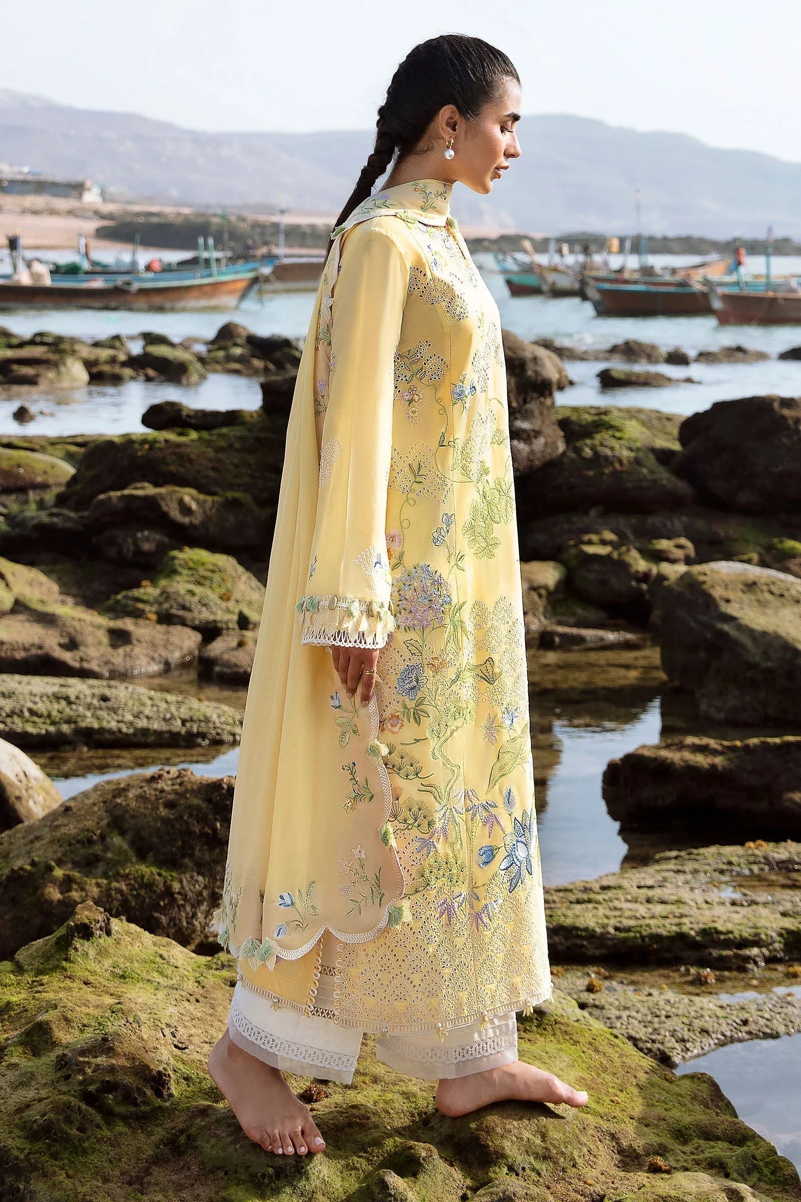ZAHA LUXURY LAWN LANA (ZL23-04 A) - Aqsa Fabrics