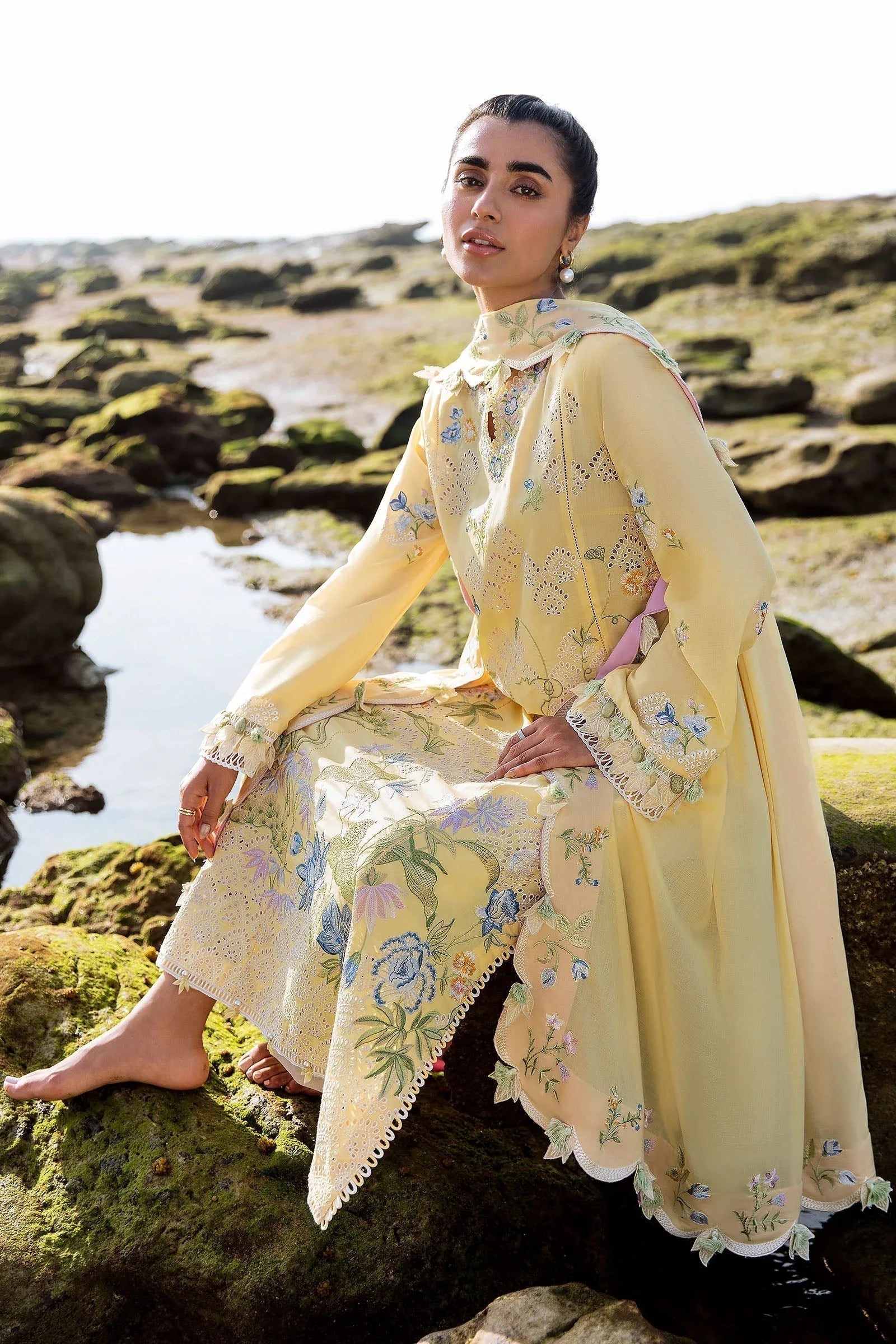 ZAHA LUXURY LAWN LANA (ZL23-04 A) - Aqsa Fabrics