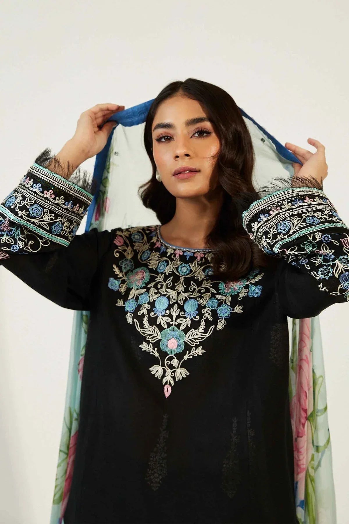 ZARA SHAHJAHAN-ZCE23-10A-COCO LAWN VOLUME ll 2023 - Aqsa Fabrics