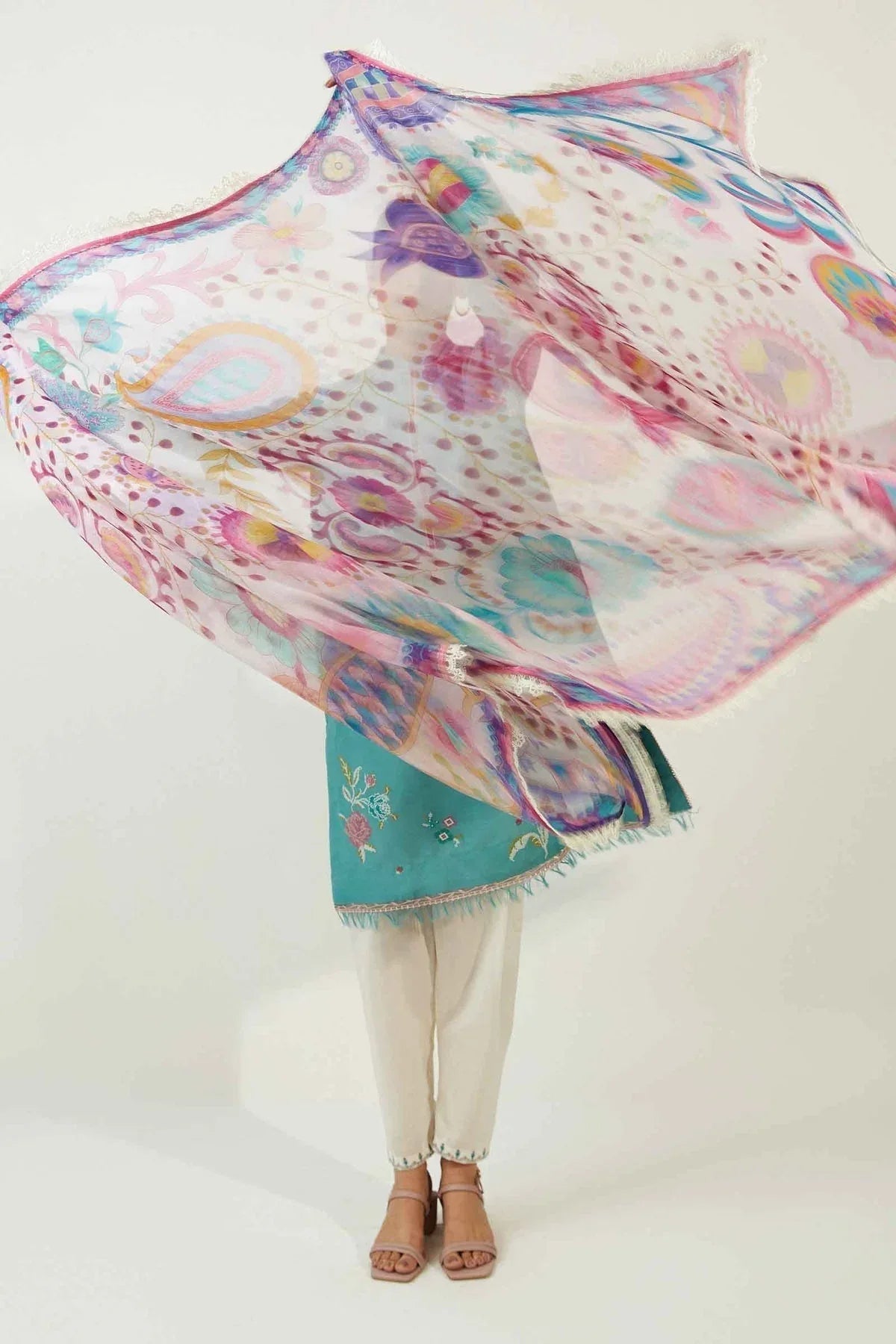 ZARA SHAHJAHAN-ZCE23-4B-COCO LAWN VOLUME ll 2023 - Aqsa Fabrics