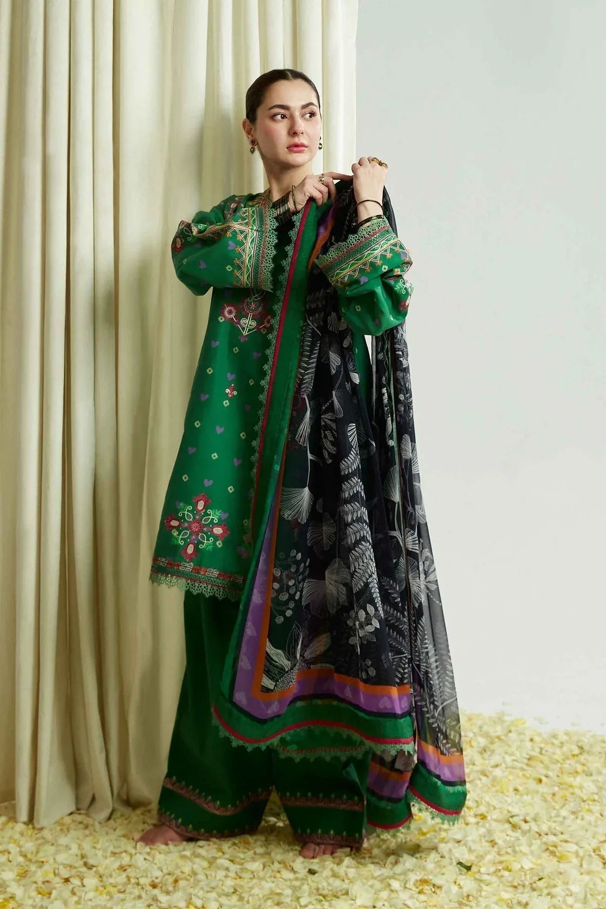 ZARA SHAHJAHAN-ZCE23-5B-COCO LAWN VOLUME ll 2023 - Aqsa Fabrics