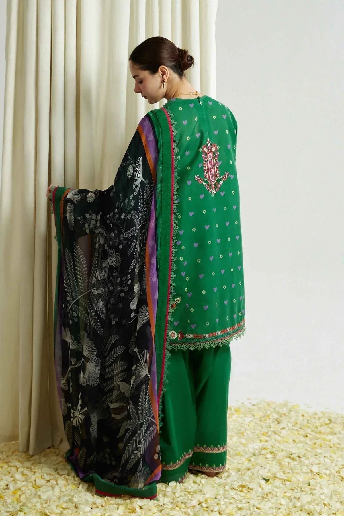 ZARA SHAHJAHAN-ZCE23-5B-COCO LAWN VOLUME ll 2023 - Aqsa Fabrics