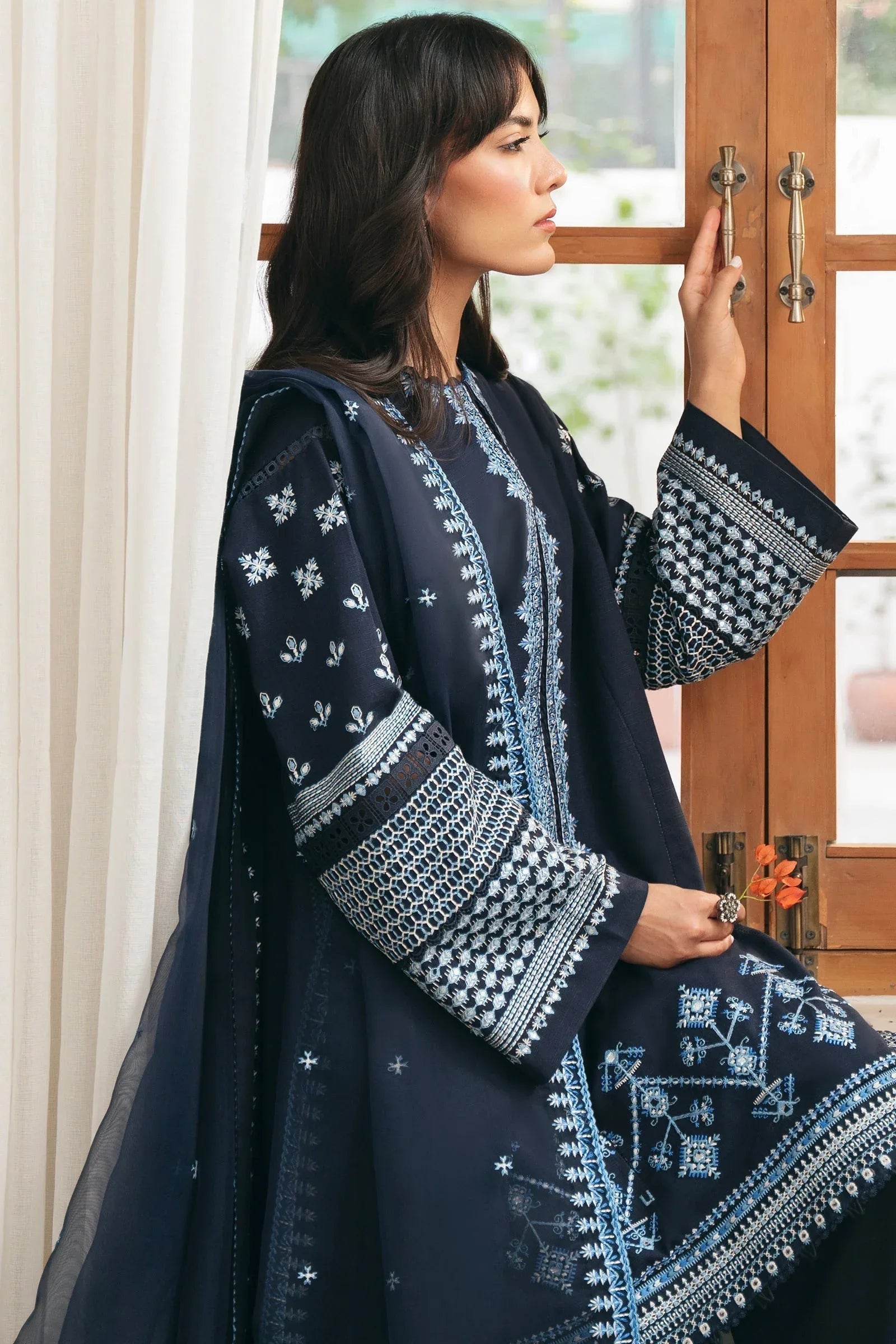 Zaha | Aangan Ready to Wear | ROSHAN (ZRW-20907) - Aqsa Fabrics