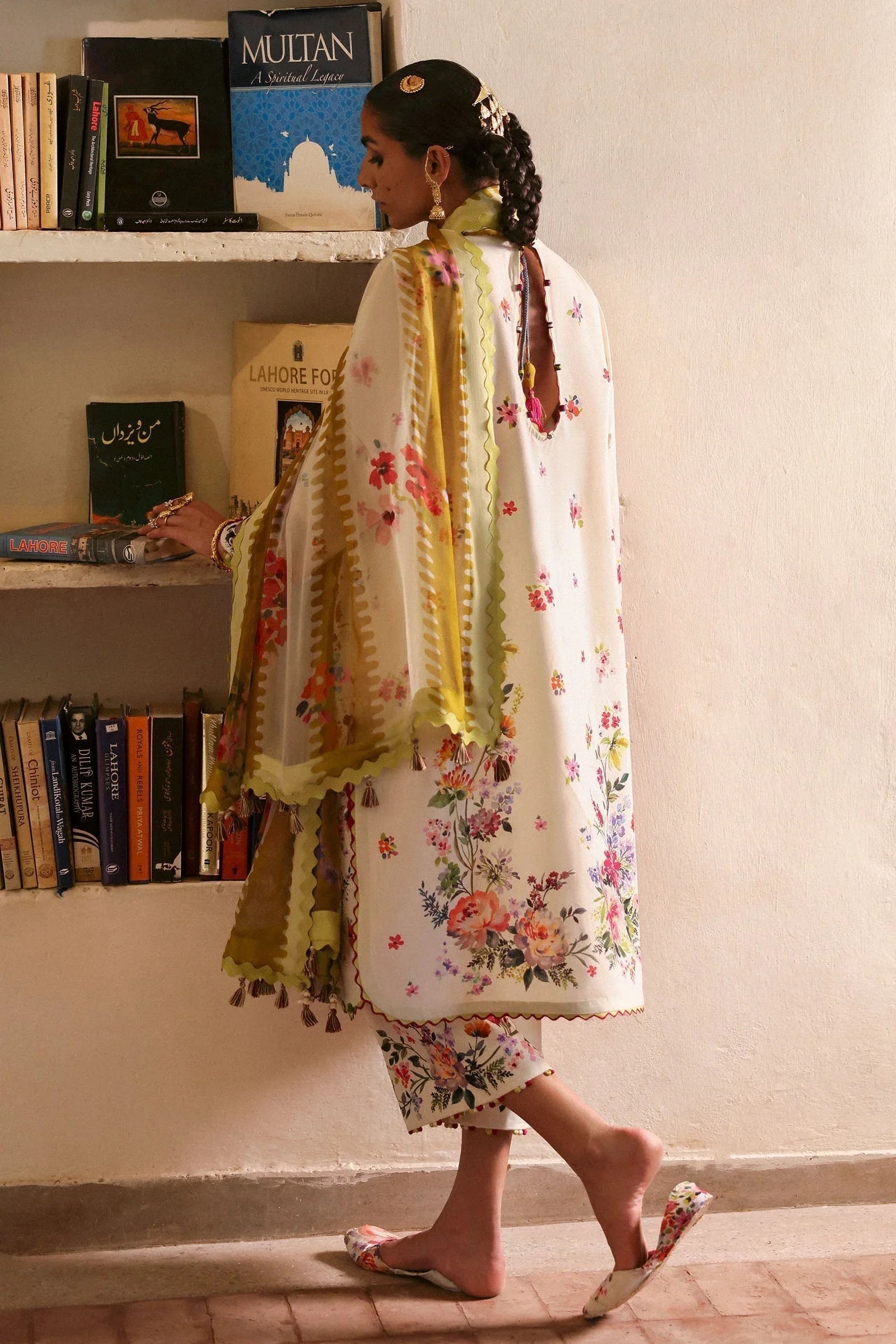 Zaha | Festive Lawn 25 | CHANDNI (ZF-25-10) - Aqsa Fabrics