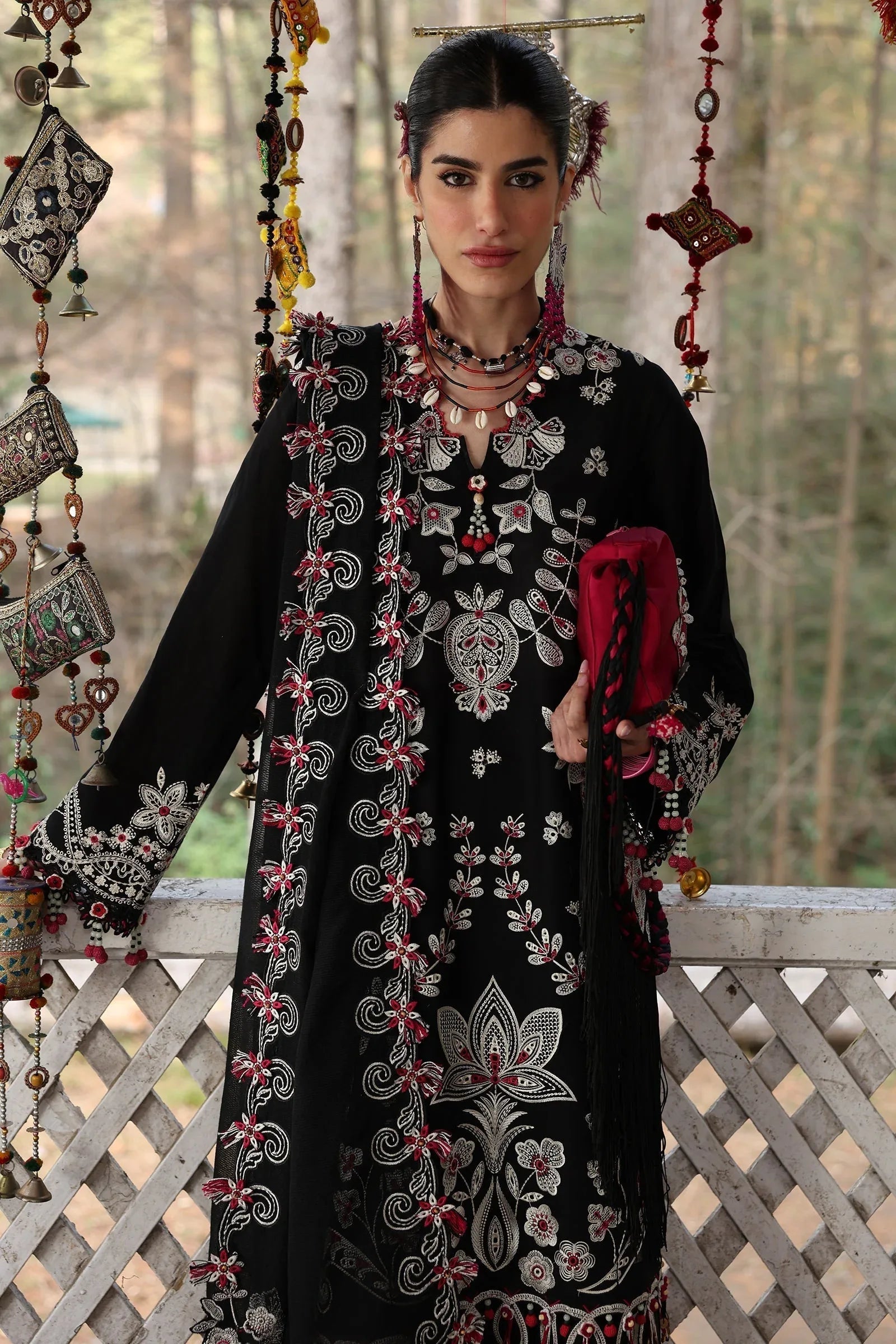 Zaha | Lawn 25 | AABROO (ZL25-05 B) - Aqsa Fabrics