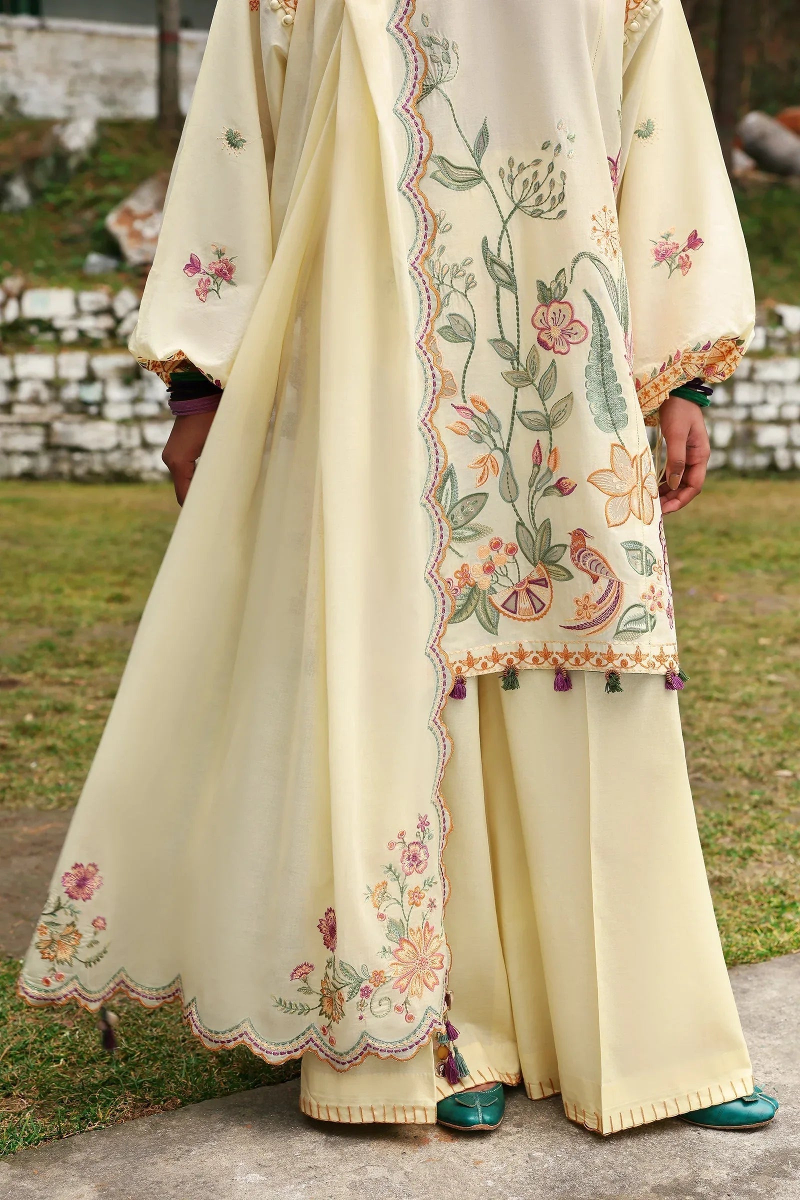 Zaha | Lawn 25 | ZANIA (ZL25-13 A) - Aqsa Fabrics