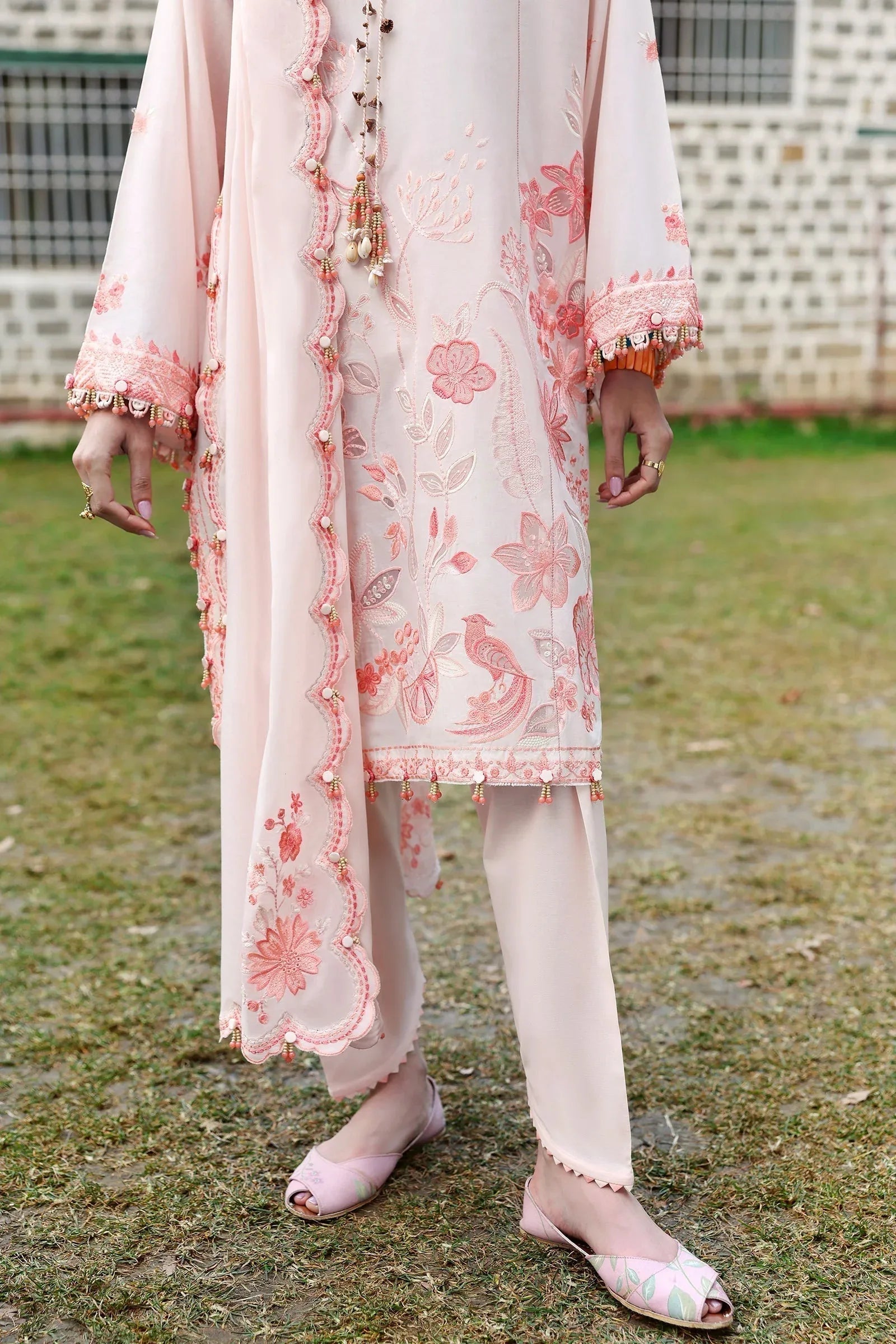 Zaha | Lawn 25 | ZANIA (ZL25-13 B) - Aqsa Fabrics