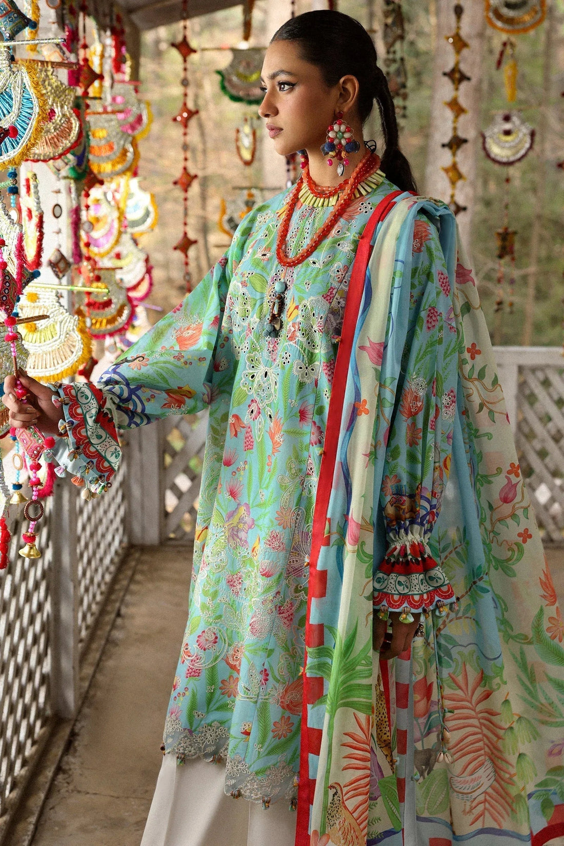 Zaha | Lawn 25 | ZARAAH (ZL25-08 B) - Aqsa Fabrics