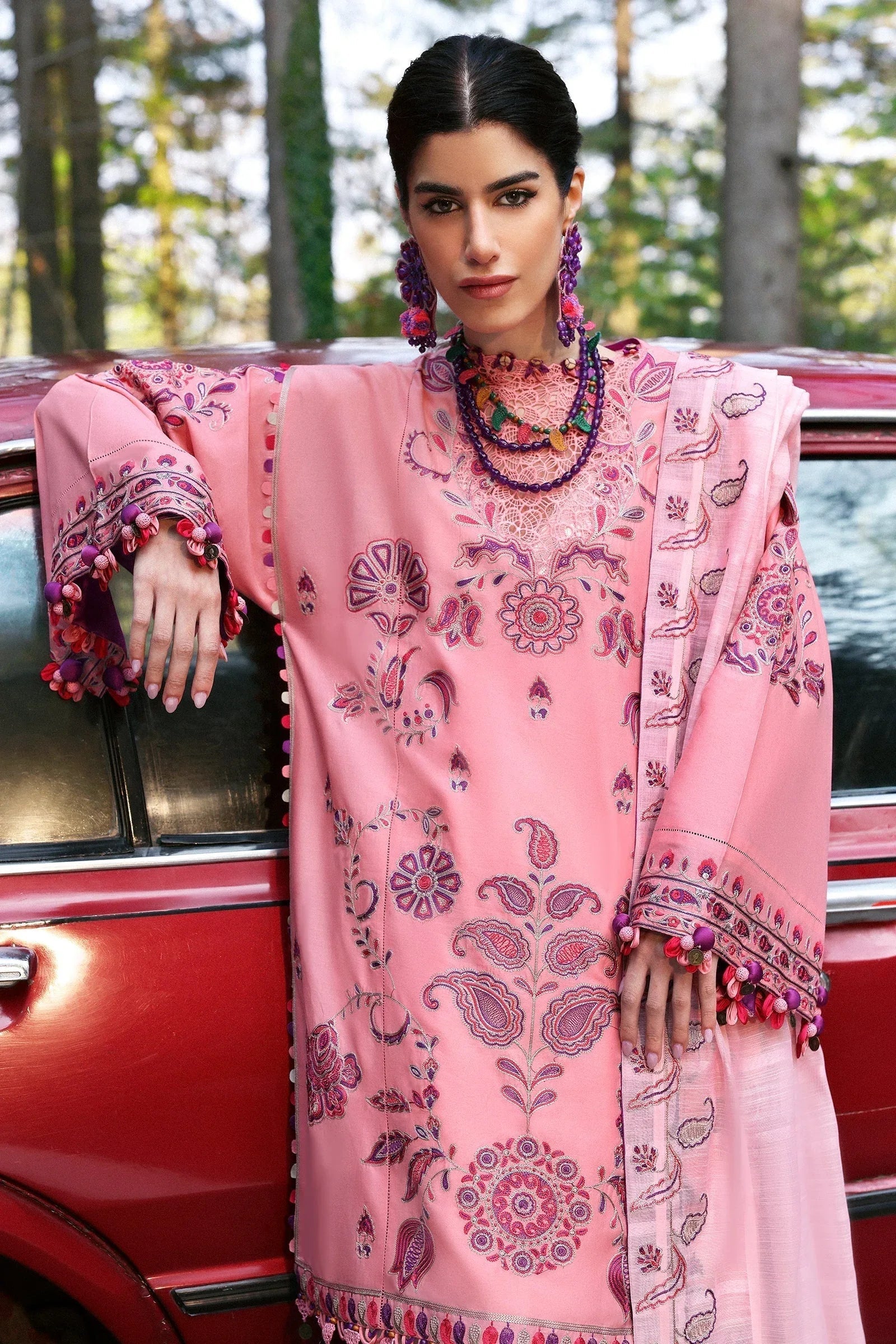 Zaha | Lawn 25 | ZARIAH (ZL25-09 B) - Aqsa Fabrics