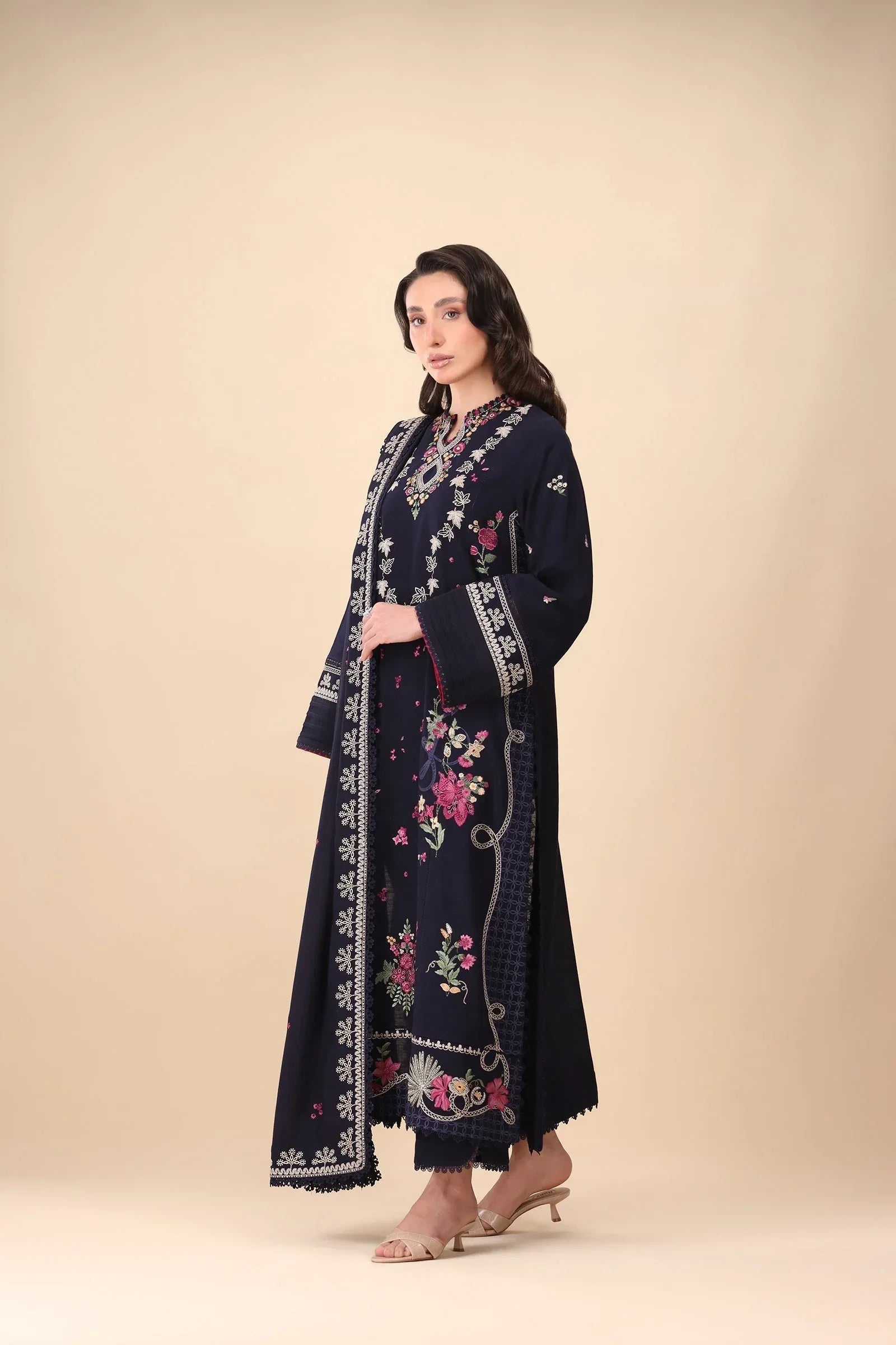 Zaha | Staples | LUNA (ZRW-21326) - Aqsa Fabrics