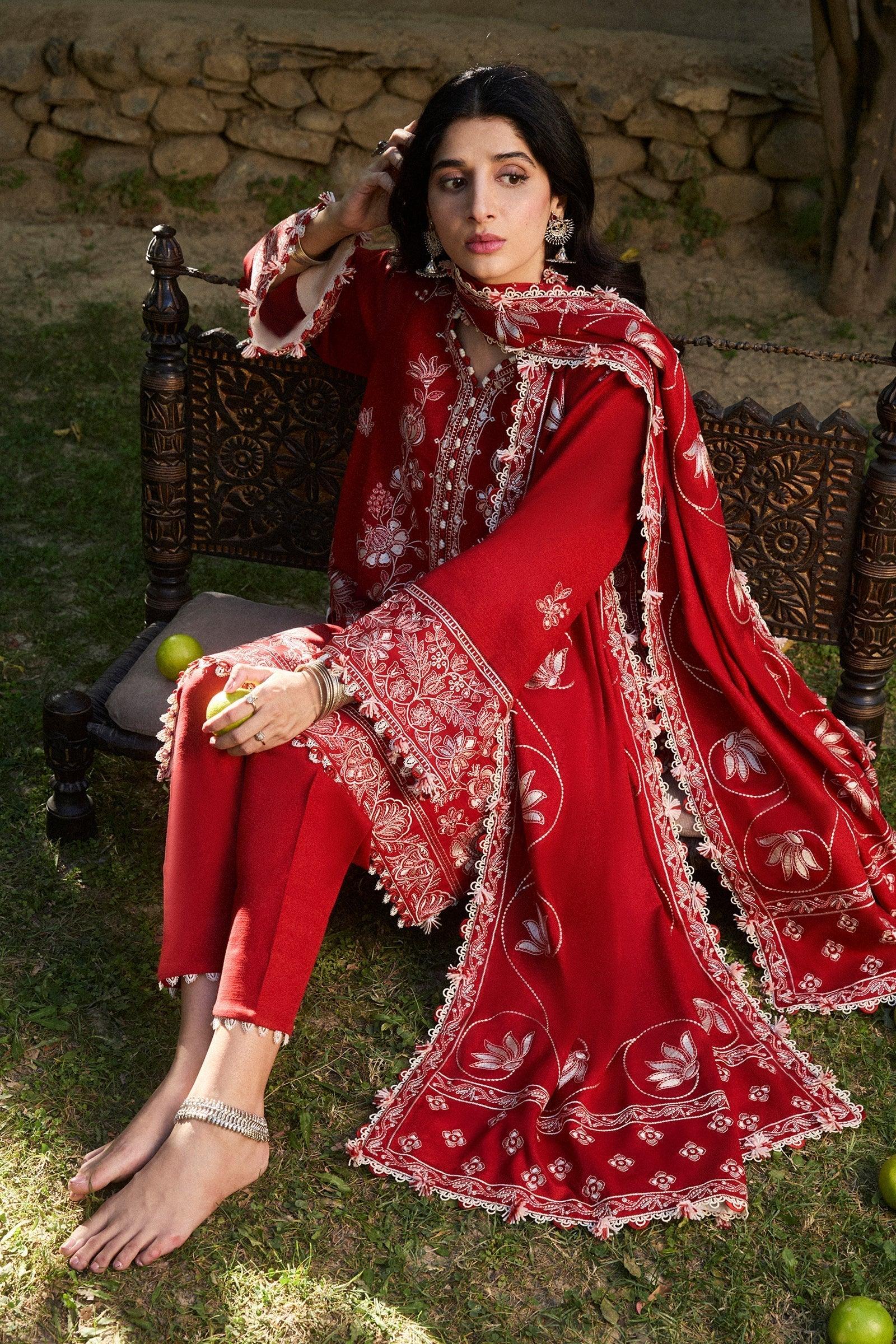 Zaha | Winter 2024 |  DILARA (ZW24-02) - Aqsa Fabrics