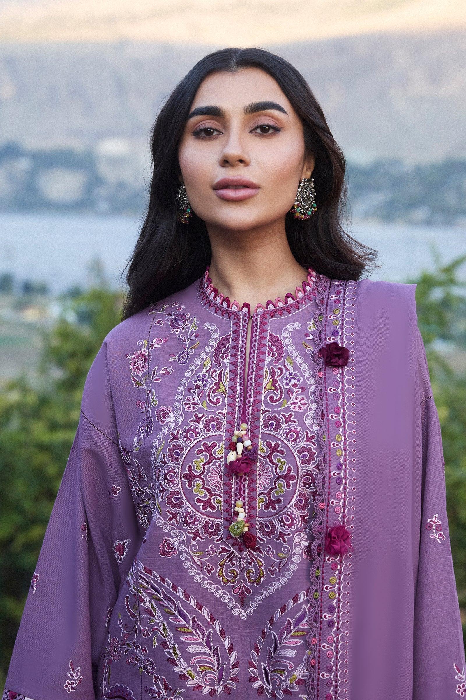 Zaha | Winter 2024 |  GULRANG (ZW24-13) - Aqsa Fabrics
