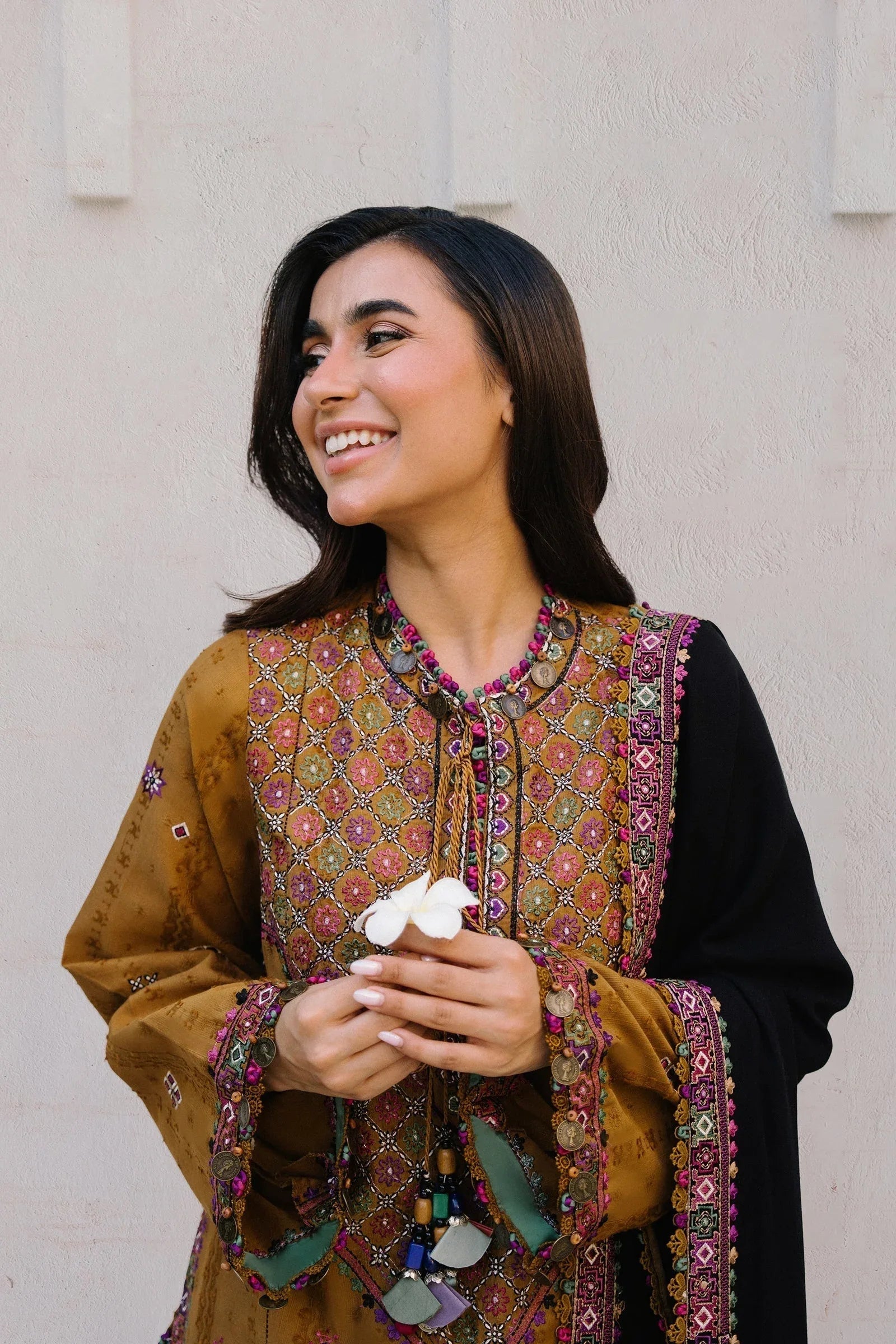 Zaha | Winter 2024 |  GULZAR (ZW24-03) - Aqsa Fabrics