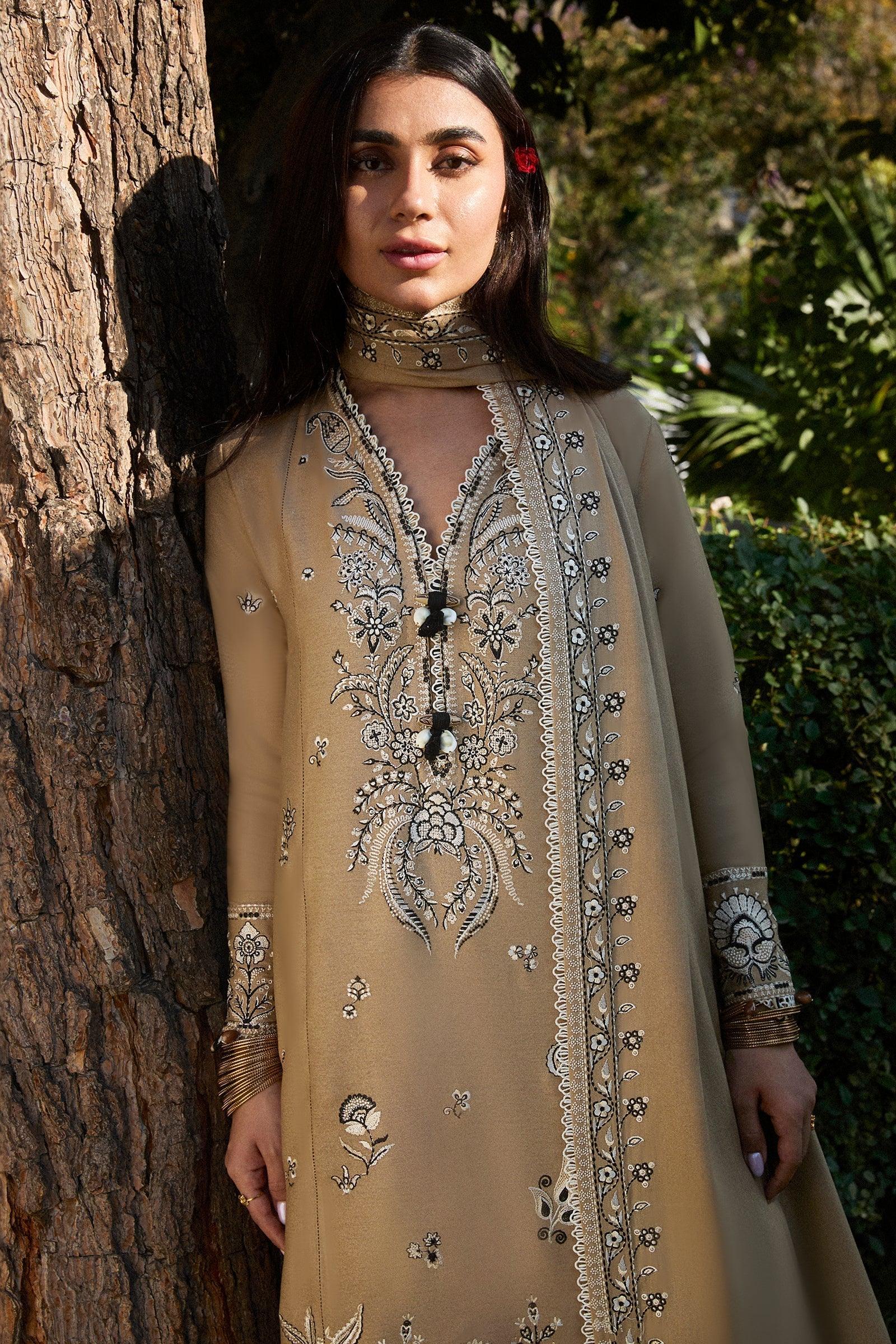 Zaha | Winter 2024 |  SUZANI (ZW24-10) - Aqsa Fabrics
