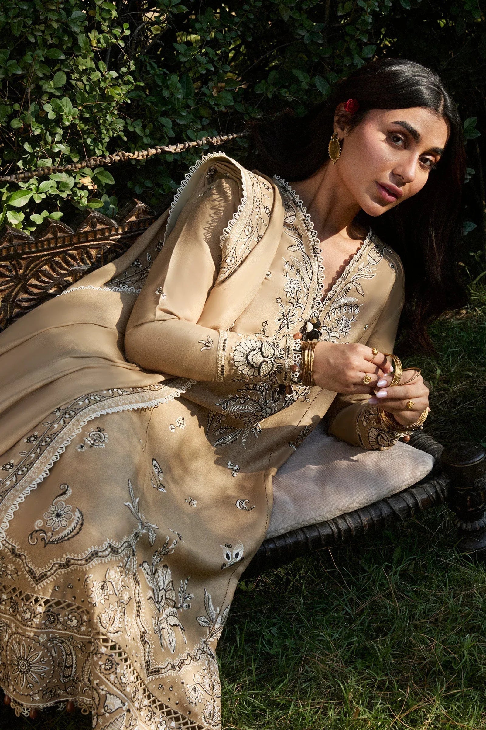 Zaha | Winter 2024 |  SUZANI (ZW24-10) - Aqsa Fabrics