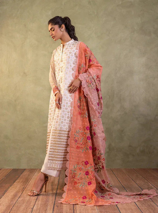 Zainab Chottani | Eid Edit | MAVI - Aqsa Fabrics