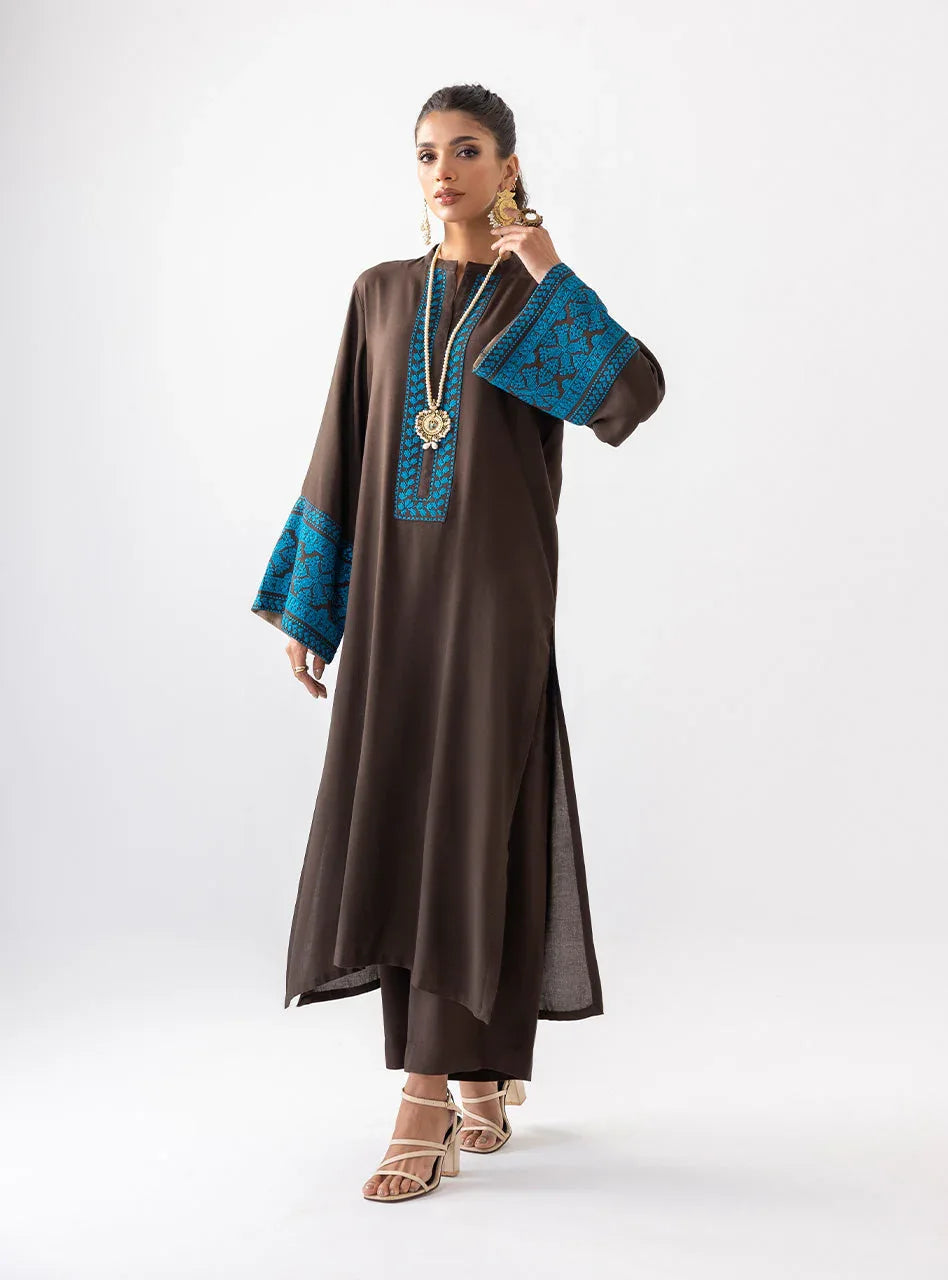 Zainab Chottani | Aara Casual Pret | Dark Chrome - Aqsa Fabrics