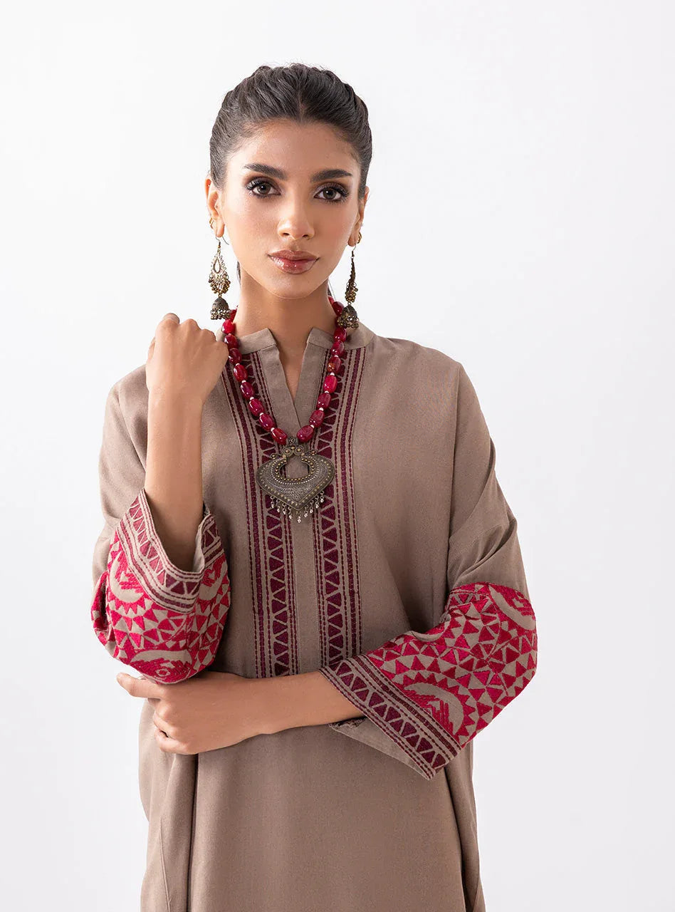 Zainab Chottani | Aara Casual Pret |  Sandy Beige - Aqsa Fabrics