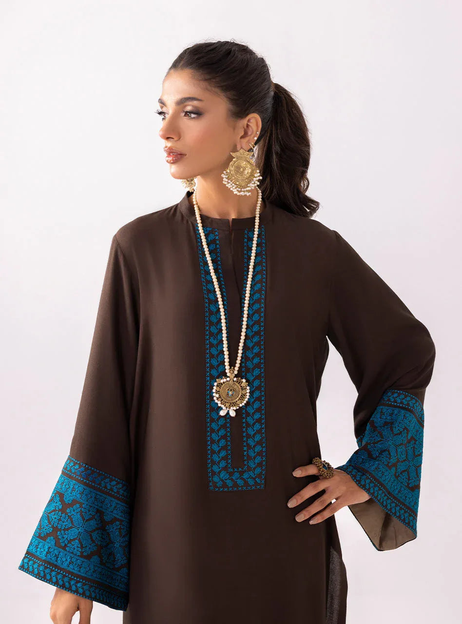 Zainab Chottani | Aara Casual Pret | Dark Chrome - Aqsa Fabrics