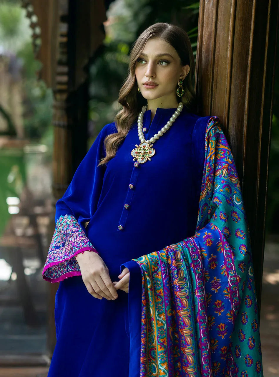 Zainab Chottani | Makhmal Luxe Pret | Shafaq - Aqsa Fabrics