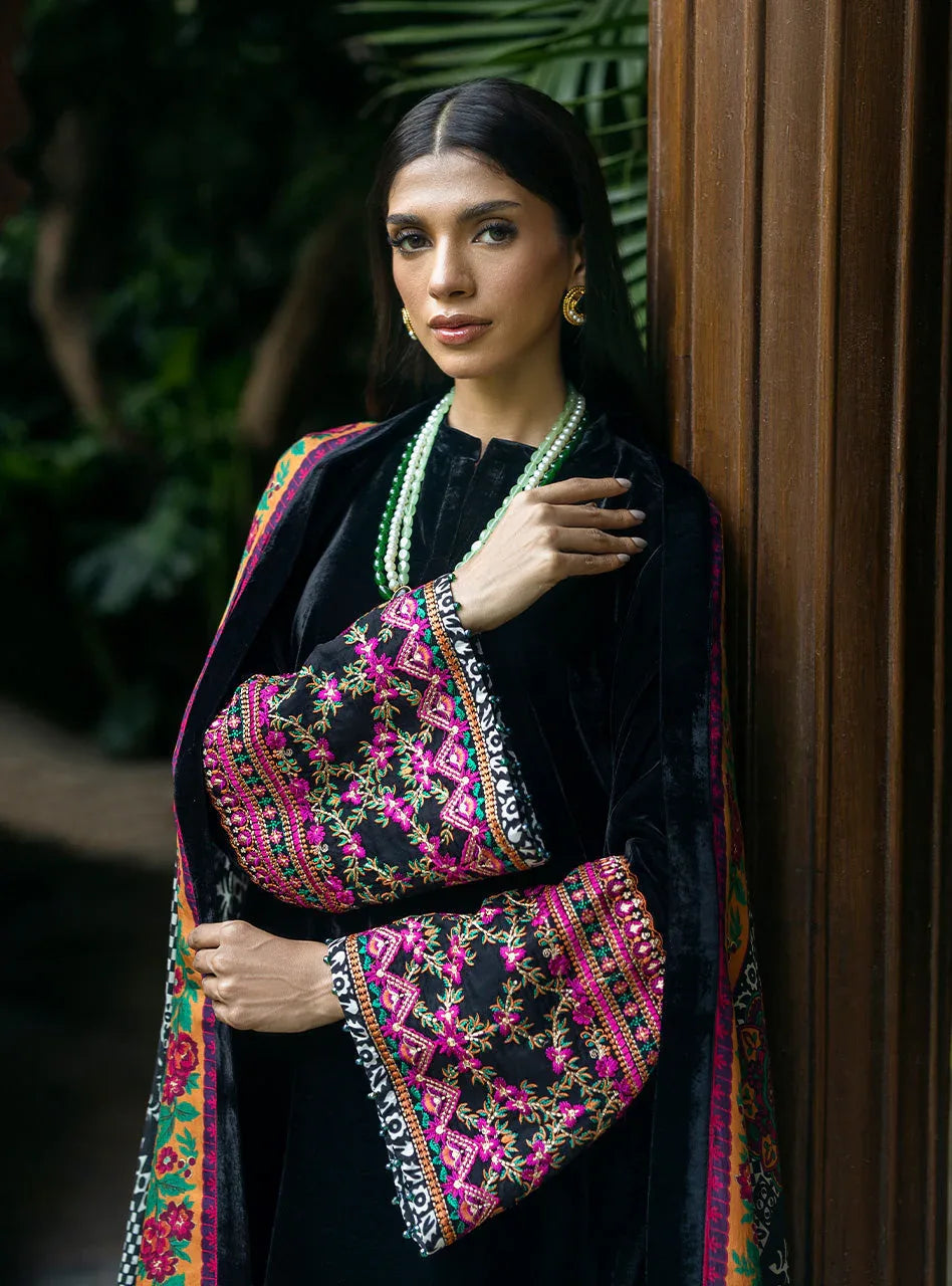 Zainab Chottani | Makhmal Luxe Pret | Ghazaleh - Aqsa Fabrics