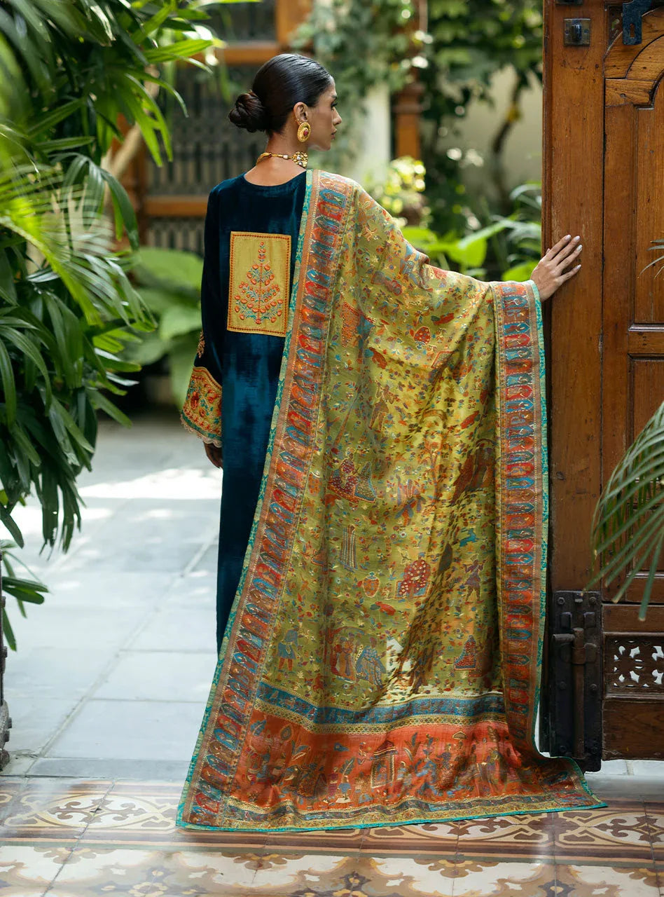 Zainab Chottani | Makhmal Luxe Pret | Soltani - Aqsa Fabrics