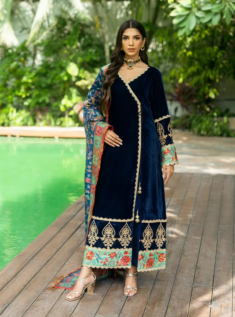 Zainab Chottani | Makhmal Luxe Pret | Farrin - Aqsa Fabrics