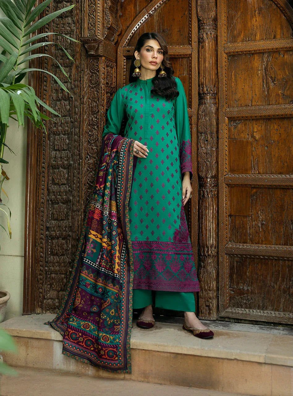 Zainab Chottani | Winter Shawls 24 | Esha - Aqsa Fabrics