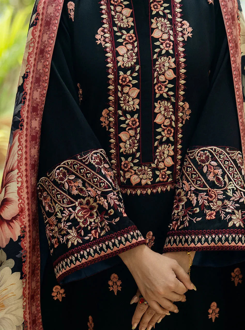 Zainab Chottani | Winter Shawls 24 |  Alaya - Aqsa Fabrics
