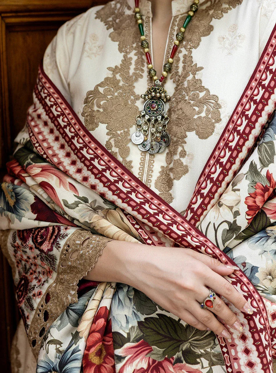 Zainab Chottani | Winter Shawls 24 |  Shyna - Aqsa Fabrics