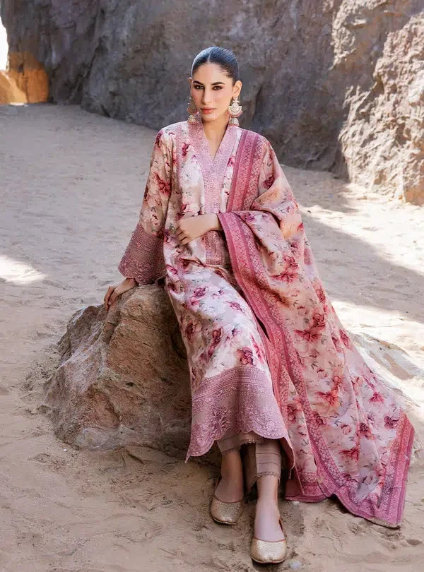 Zainab Chottani | Winter Shawls | Shyra - Aqsa Fabrics