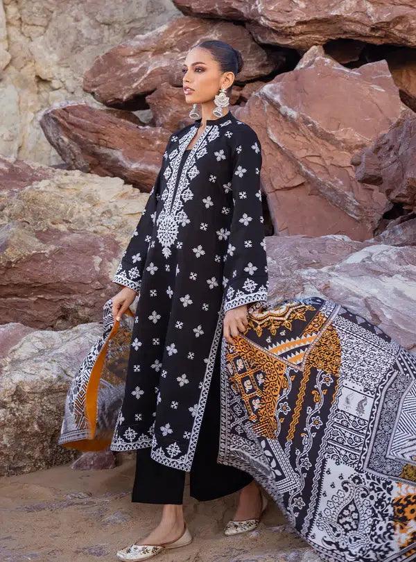 Zainab Chottani | Winter Shawls | Ryma - Aqsa Fabrics