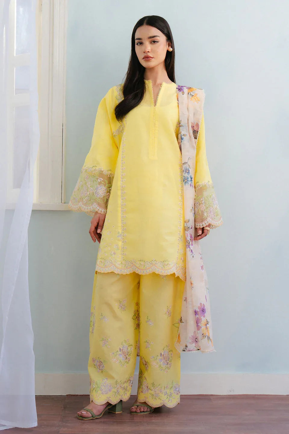 Zara Shahjahan | Coco Lawn 25 | MEADOW-8A - Aqsa Fabrics