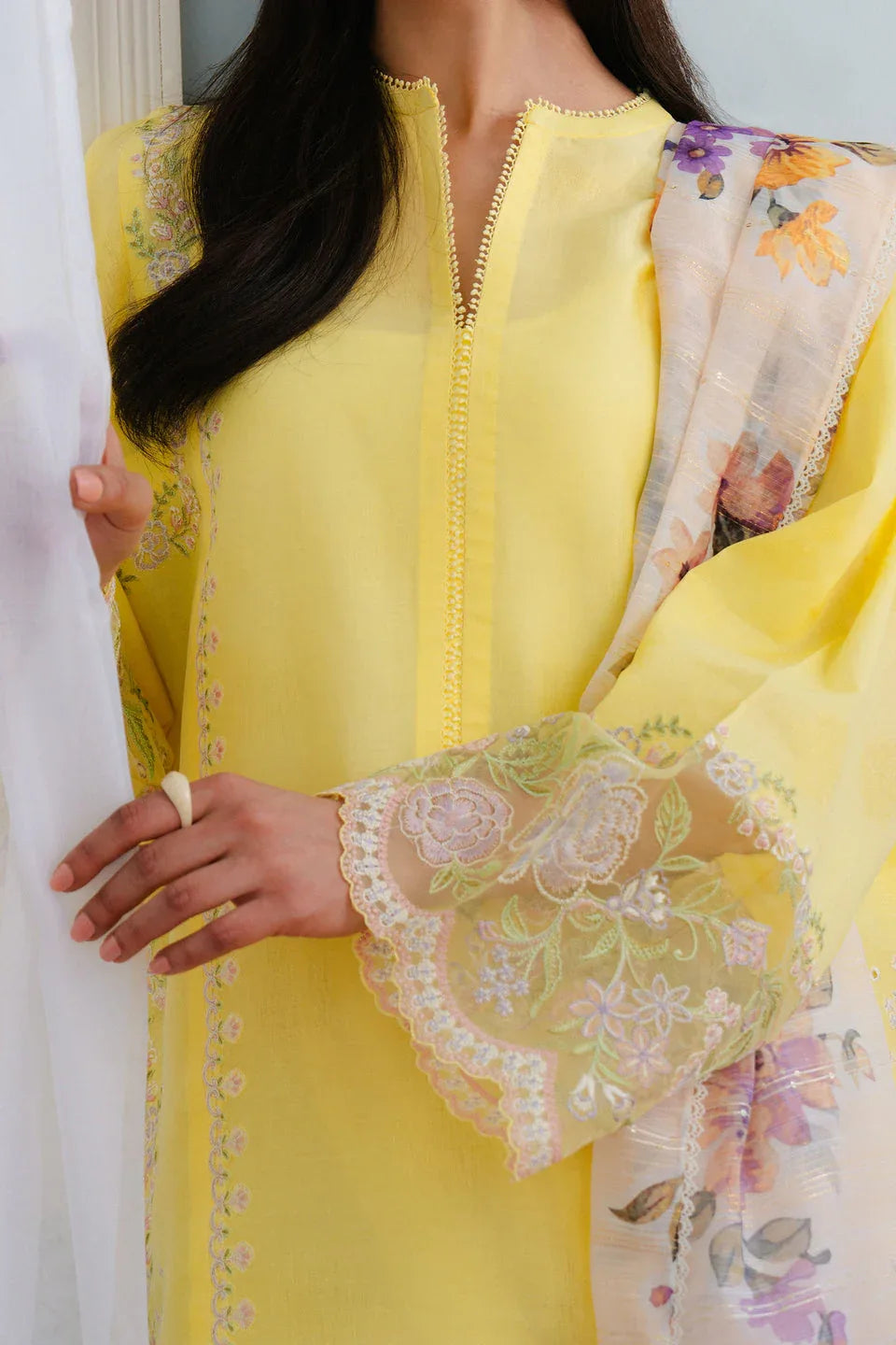 Zara Shahjahan | Coco Lawn 25 | MEADOW-8A - Aqsa Fabrics