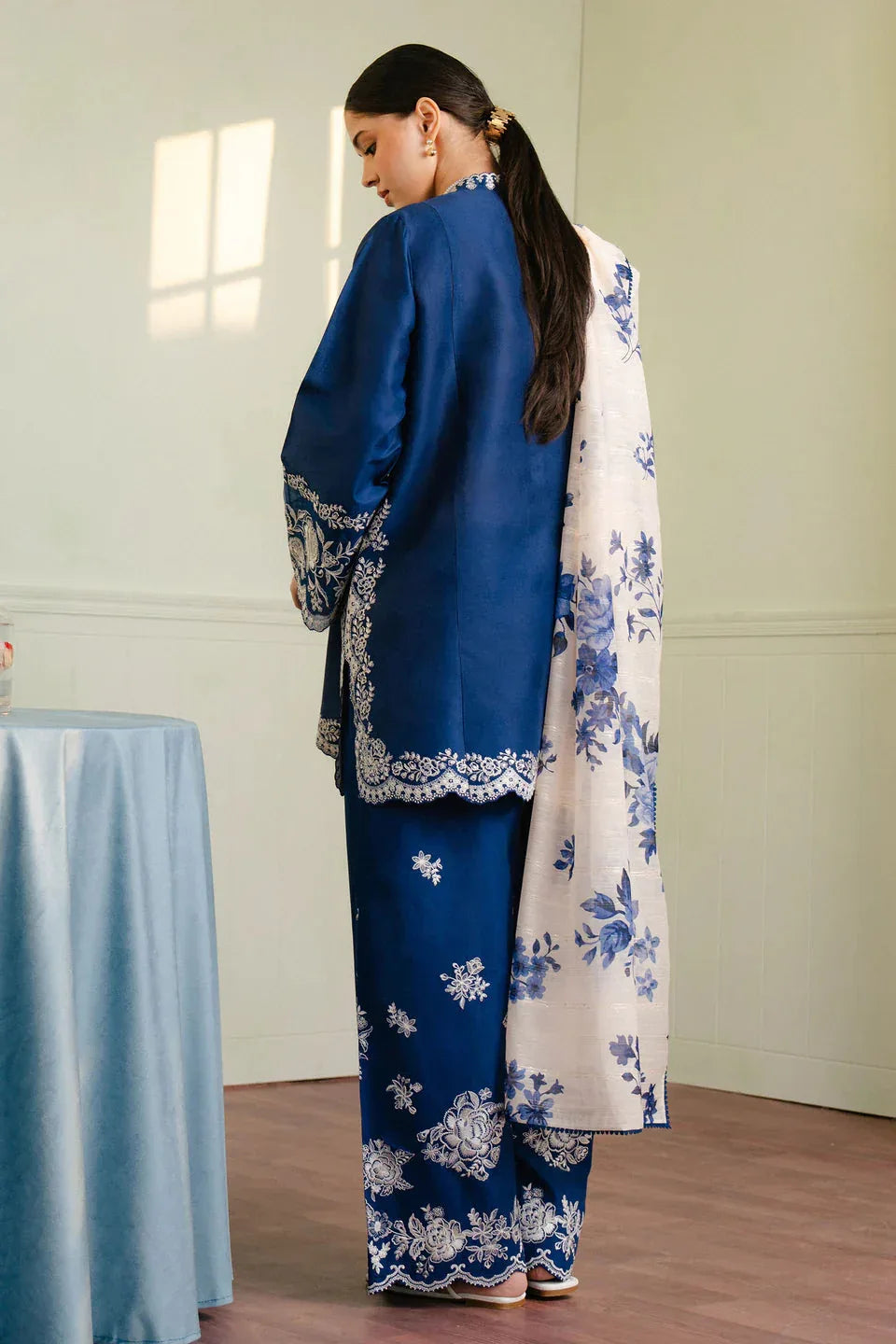 Zara Shahjahan | Coco Lawn 25 | MEADOW-8B - Aqsa Fabrics