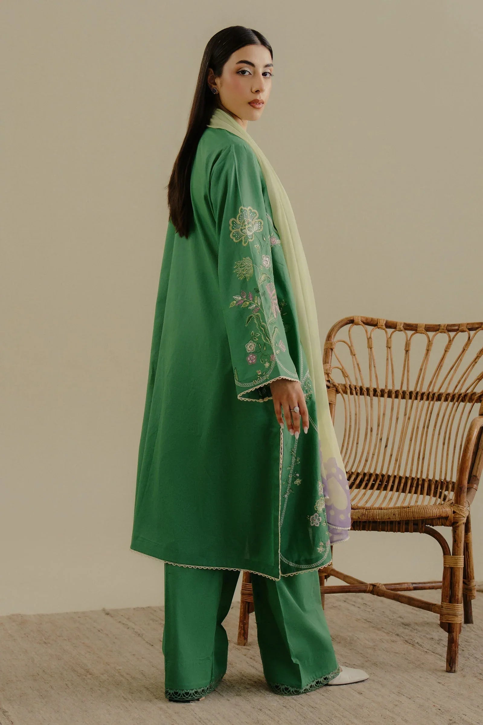 Zara Shahjahan | Coco Lawn 25 | Tara-8B - Aqsa Fabrics