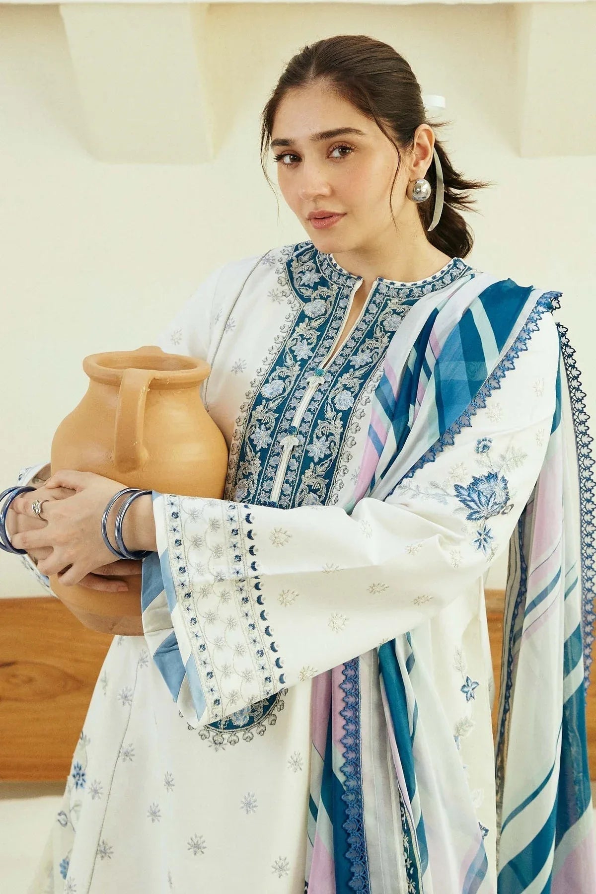 Zara Shahjahan | Coco Lawn Eid Edit 24 | IVORY-D4 - Aqsa Fabrics